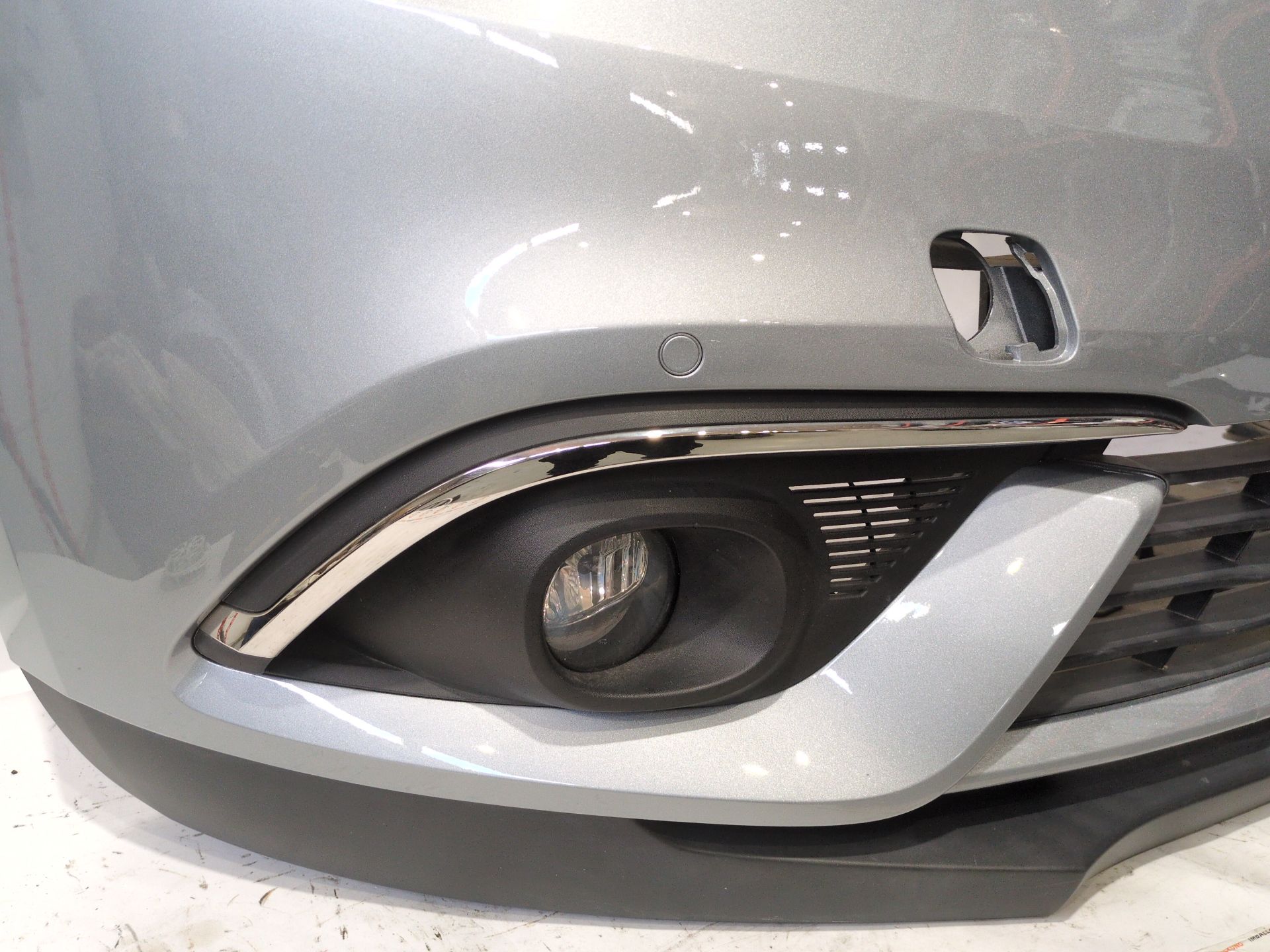 paragolpes_delantero_620224328r_renault_scenic_iv_j9_1_5_dci_110