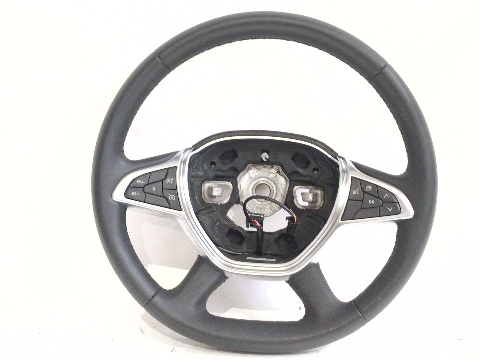 VOLANTE DACIA SANDERO III 1.0 TCE 110 - 484004420R