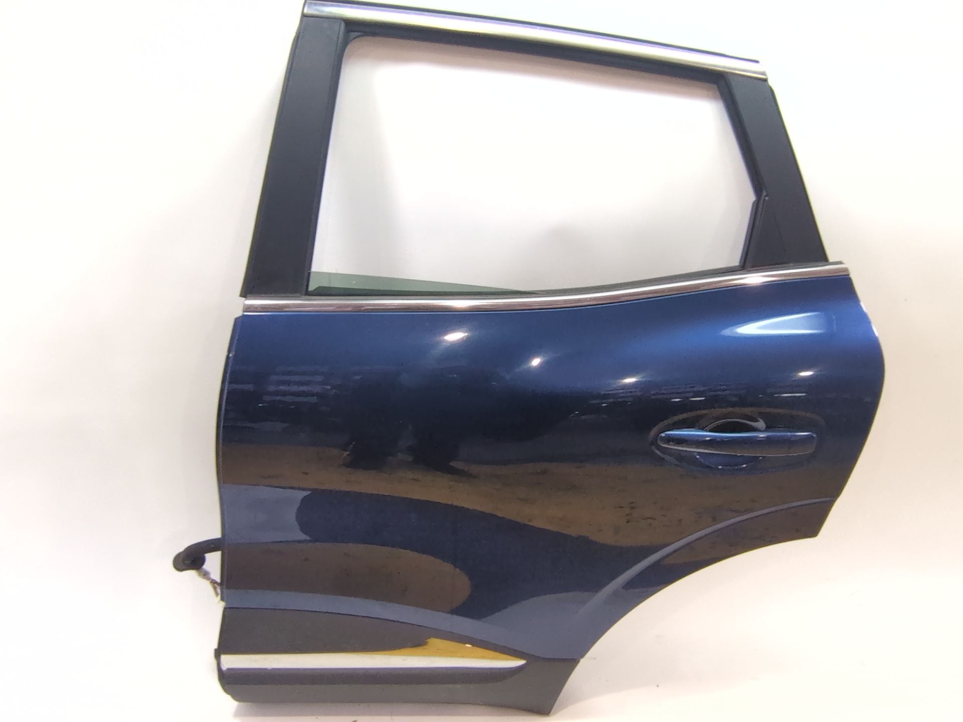PUERTA TRASERA IZQUIERDA RENAULT KADJAR (HA_ HL_) 1.5 BLUE DCI 115 - 821016878R