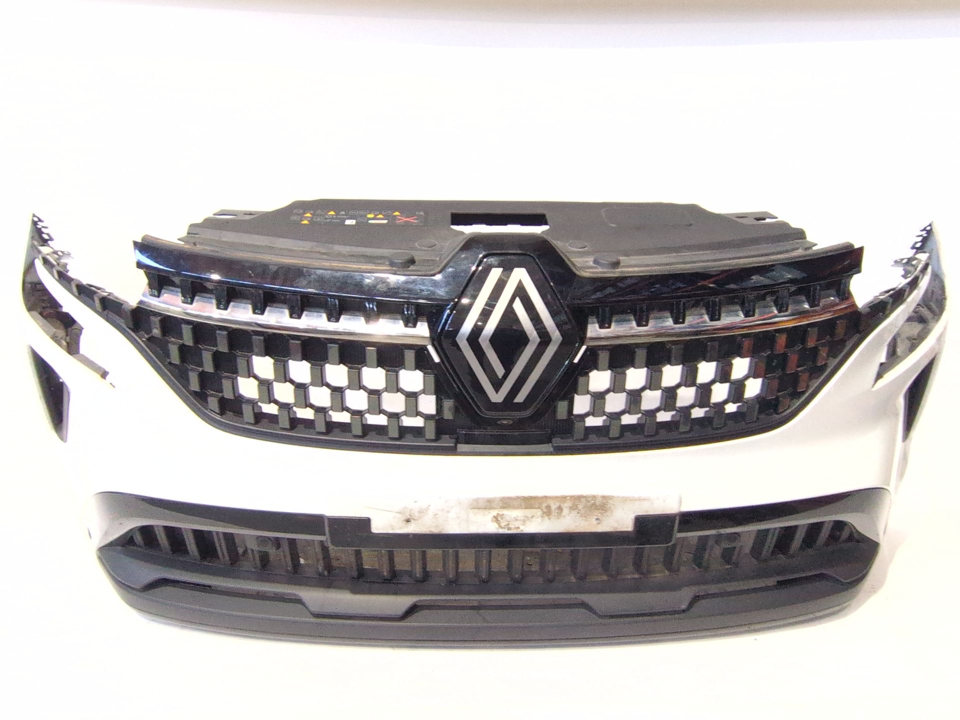 PARAGOLPES DELANTERO RENAULT AUSTRAL E-TECH 200 HYBRID - 62010F290R