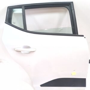 puerta_trasera_derecha_821003052r_ice_white_bc_ov369_dacia_sandero_iii_1_0_tce_110