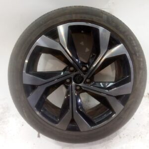llanta_aluminio_403008811r_8jx20ch_235_45r20_renault_austral_tce_130