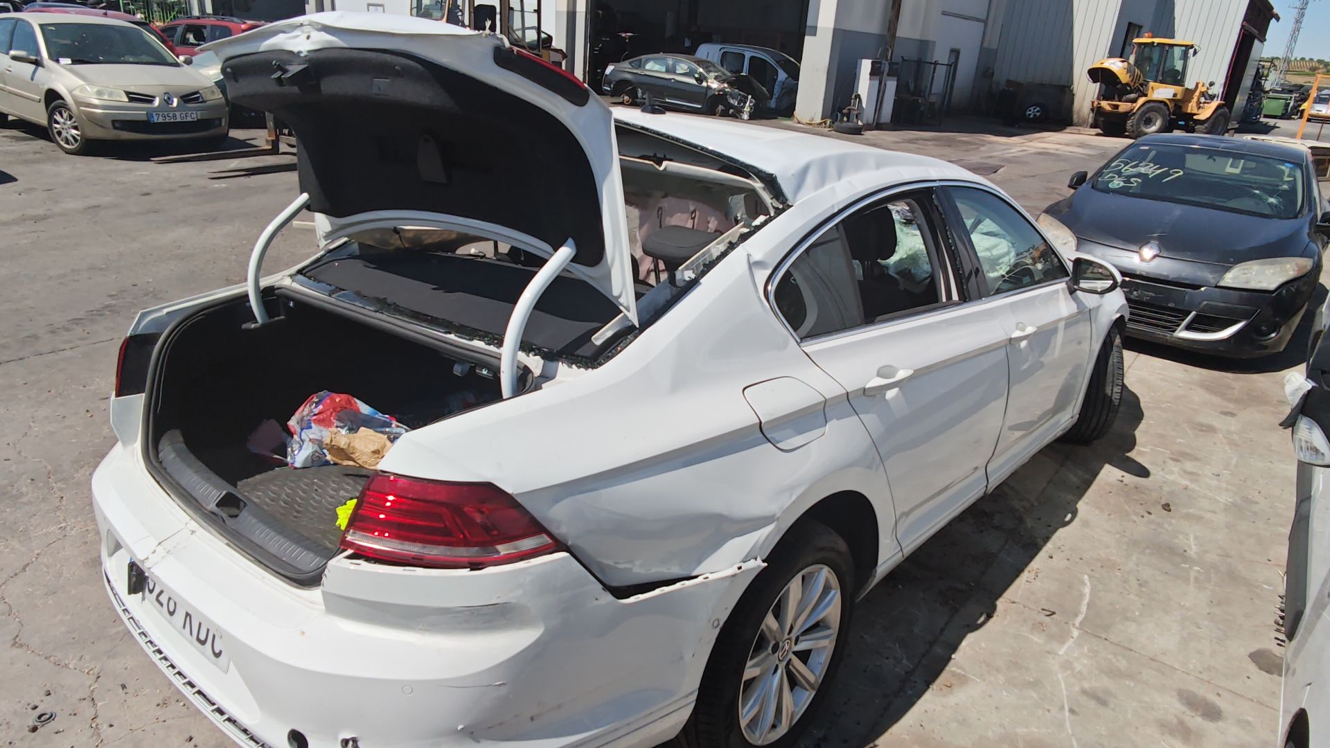volkswagen_passat_b8_3g2_cb2