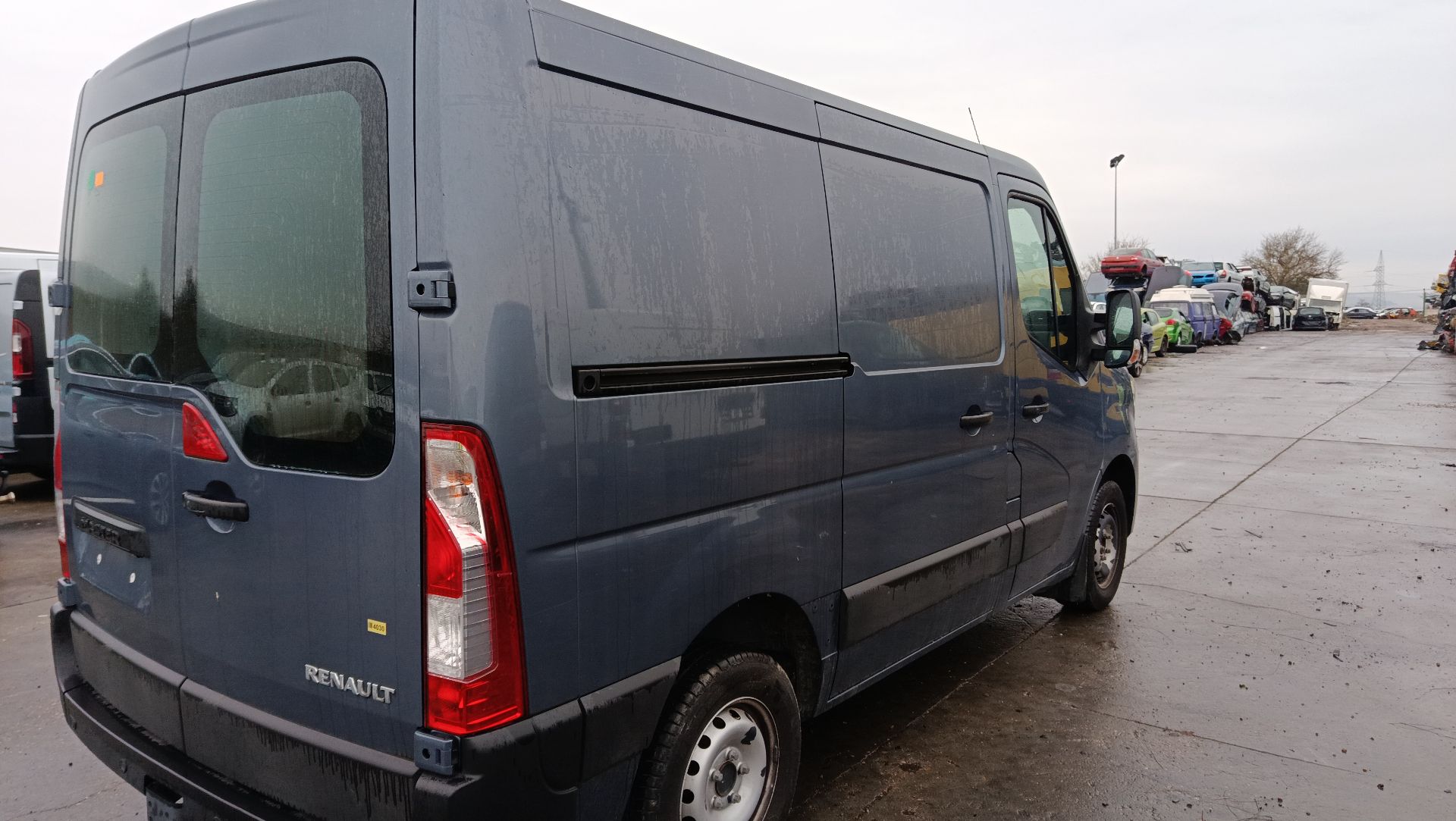renault_master_iii_furgoneta_fv