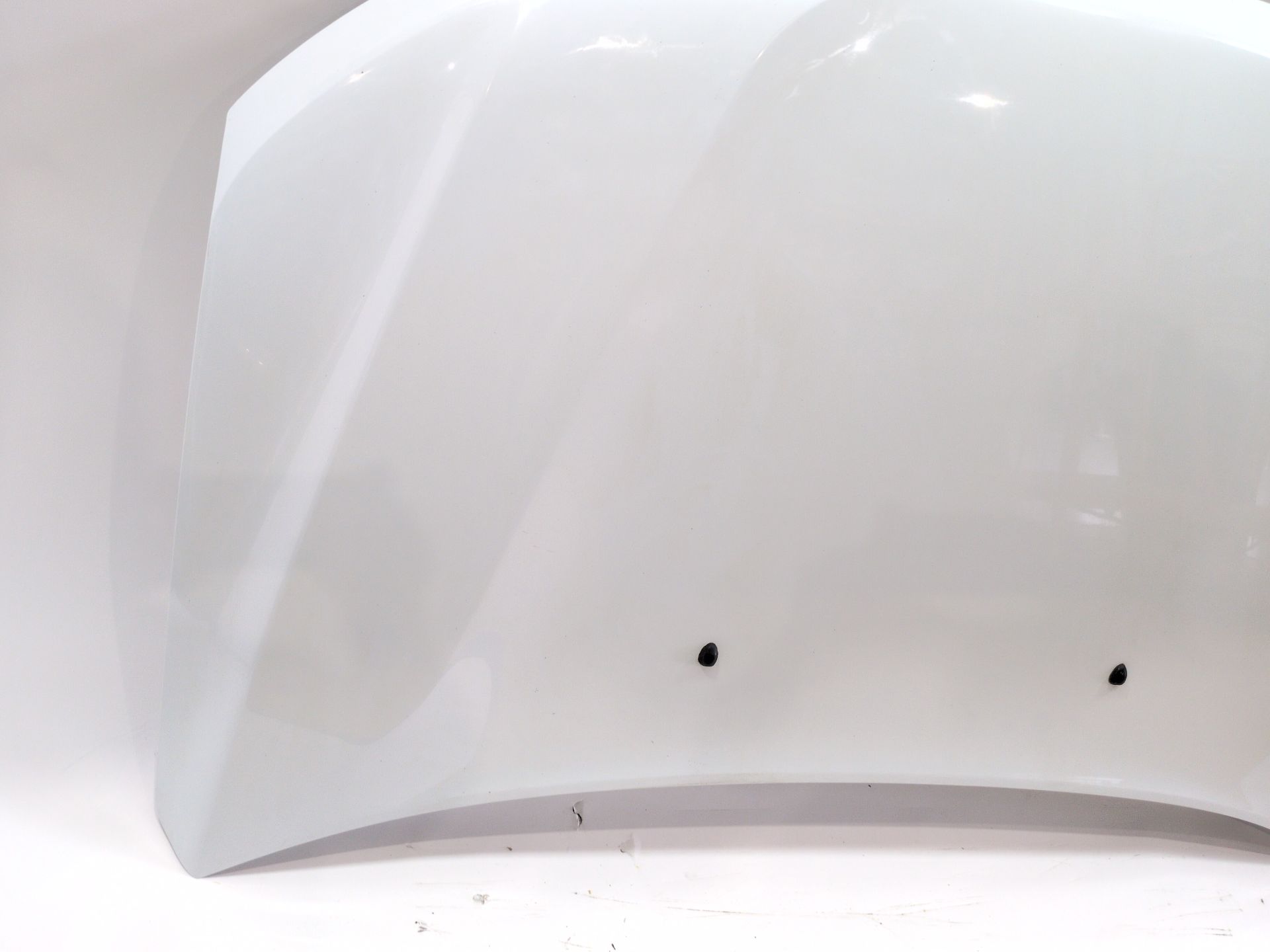 capot_651008347r_ice_white_bc_ov369_dacia_duster_hm_1_5_dci_115_hmad