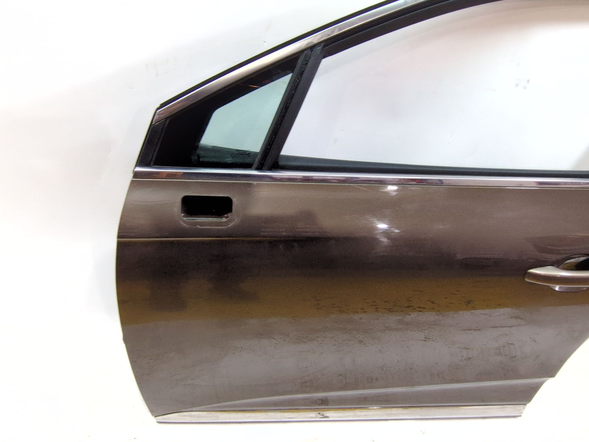 puerta_delantera_izquierda_801016156r_browm_vison_tecnm_renault_clio_v_b7_1_3_tce_130_b7mf