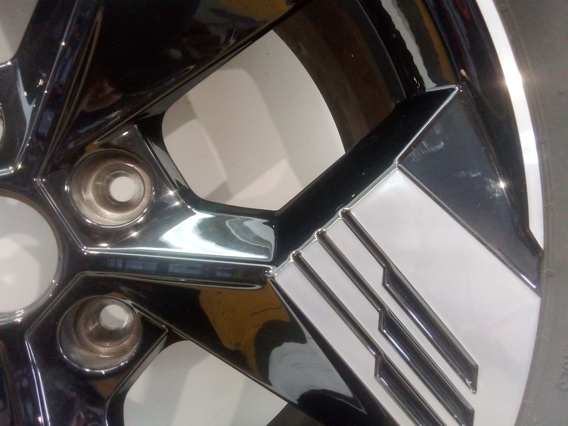 llanta_aluminio_403003208r_rs0107_215_55r18h_renault_captur_ii_hf_tce_140_hfn0