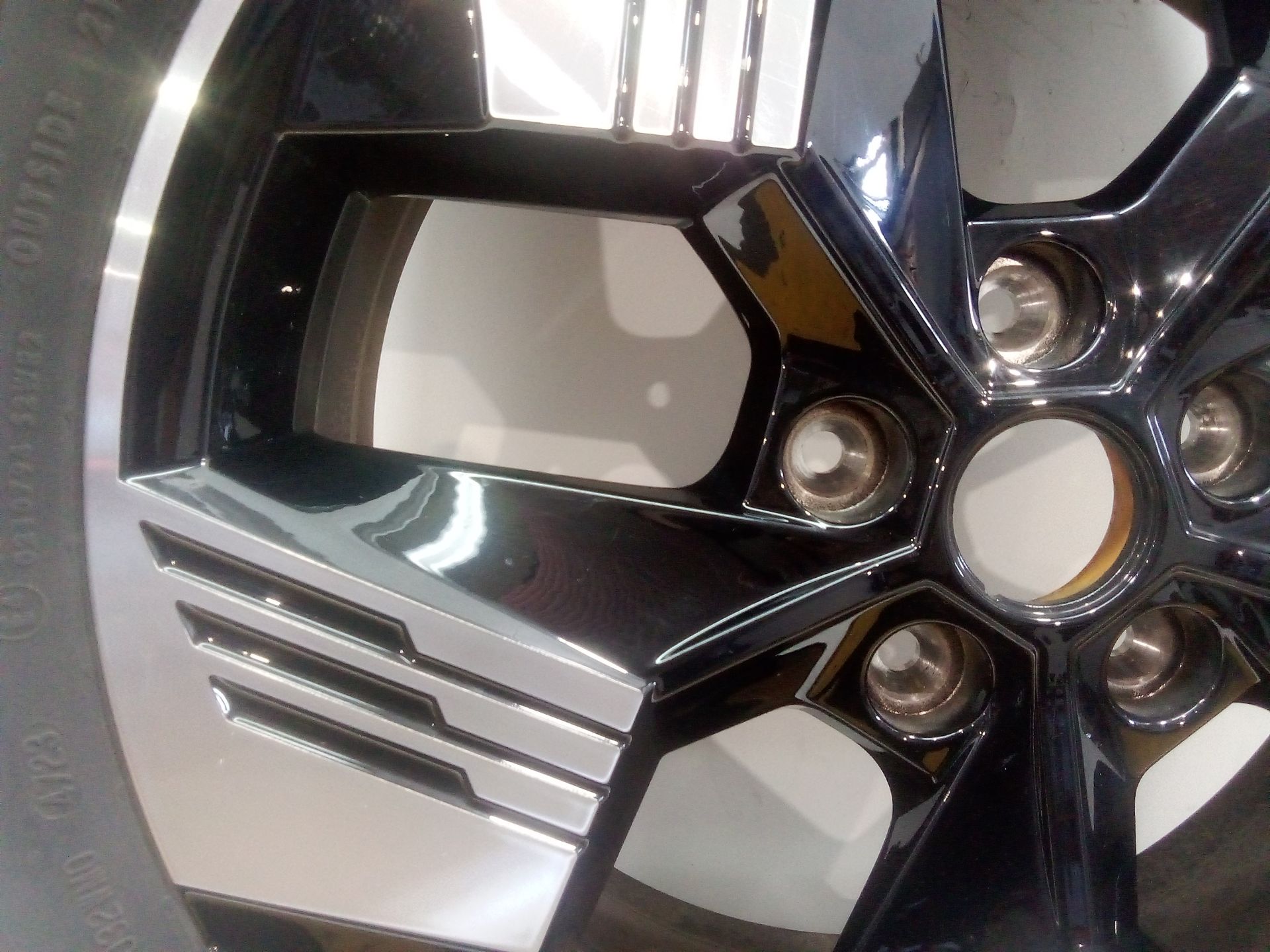 llanta_aluminio_403003208r_rs0107_215_55r18h_renault_captur_ii_hf_tce_140_hfn0