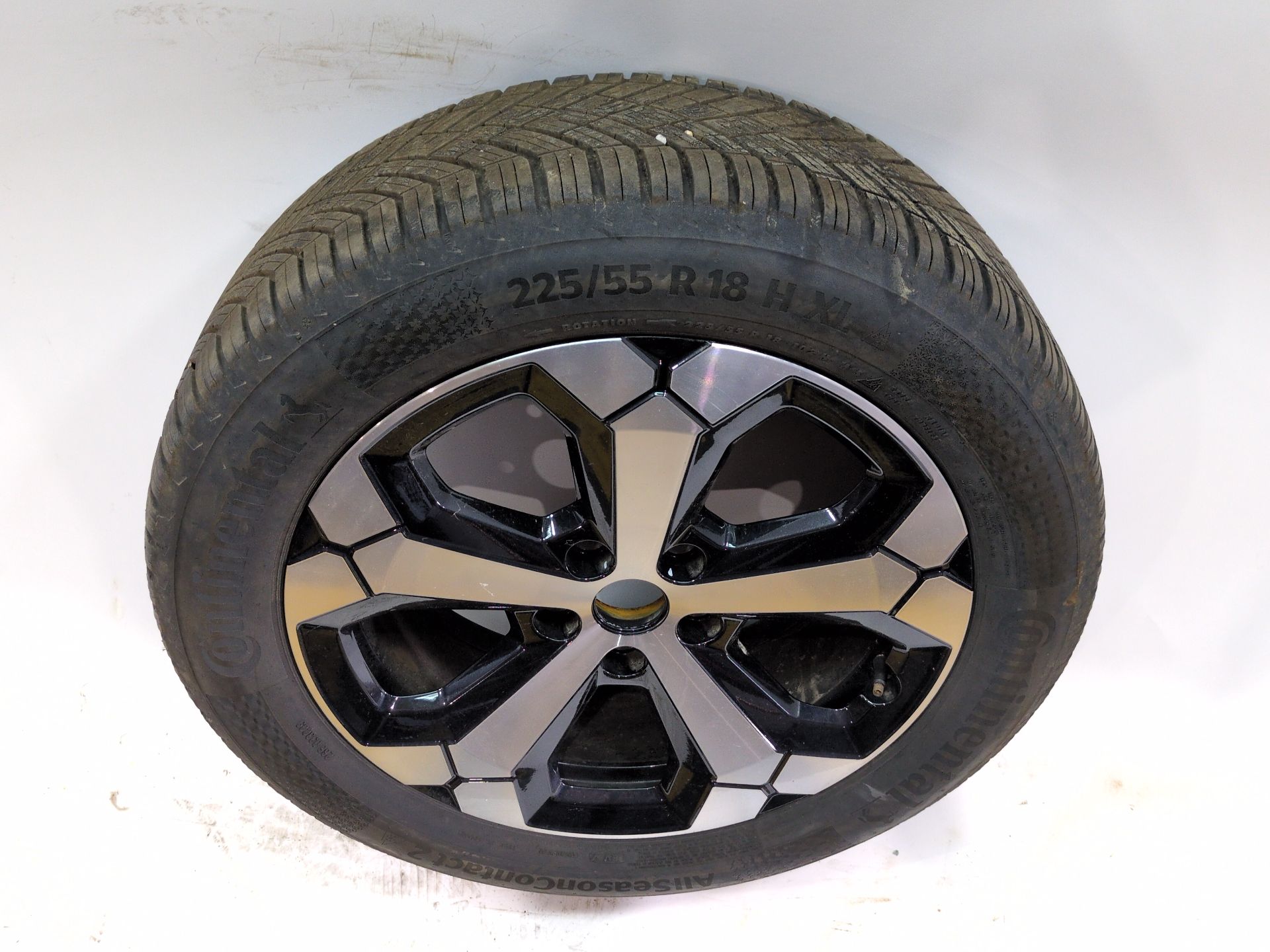 llanta_aluminio_403003342r_7jx18ch5_225_55_r18_dacia_duster_pym_pyn_1_2_eco_g_120_90kw_122cv_1199cc