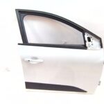 puerta_delantera_derecha_801002545r_ice_white_bc_ov369_dacia_sandero_iii_1_0_tce_110