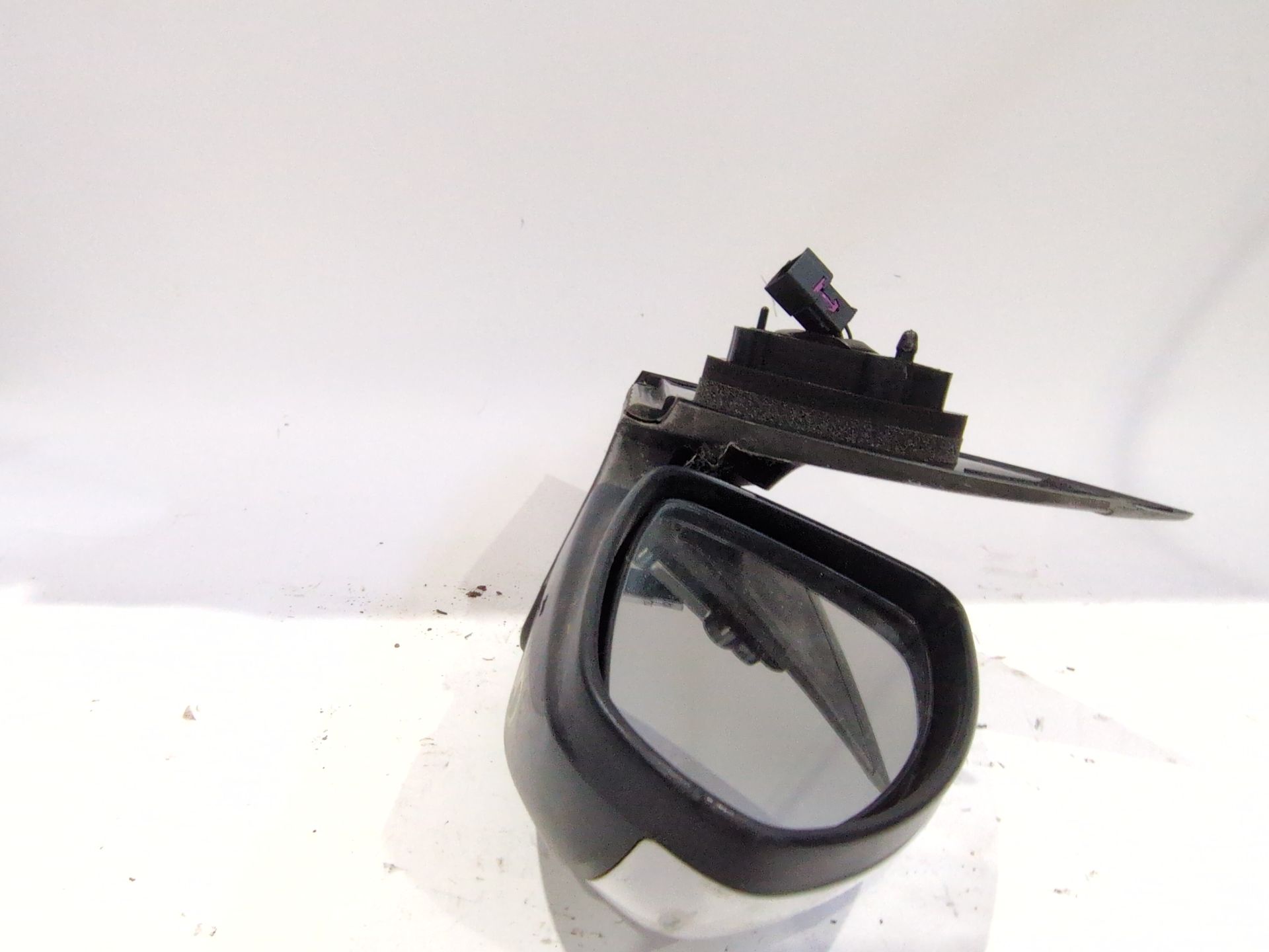 retrovisor_derecho_electrico_94537677_chevrolet_cruze_hatchback_j305_1_6