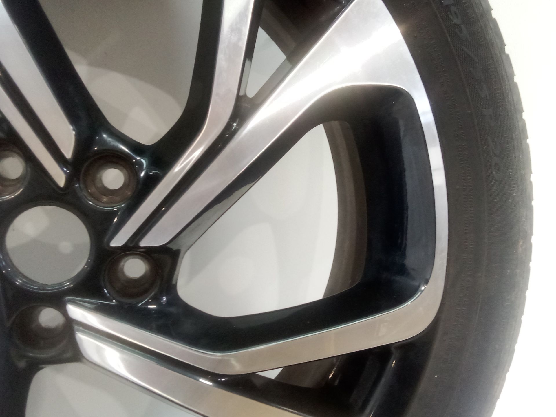 llanta_aluminio_403000578r_ais17mg03_195_55r2095h_renault_grand_scenic_iv_r9_1_3_tce_140