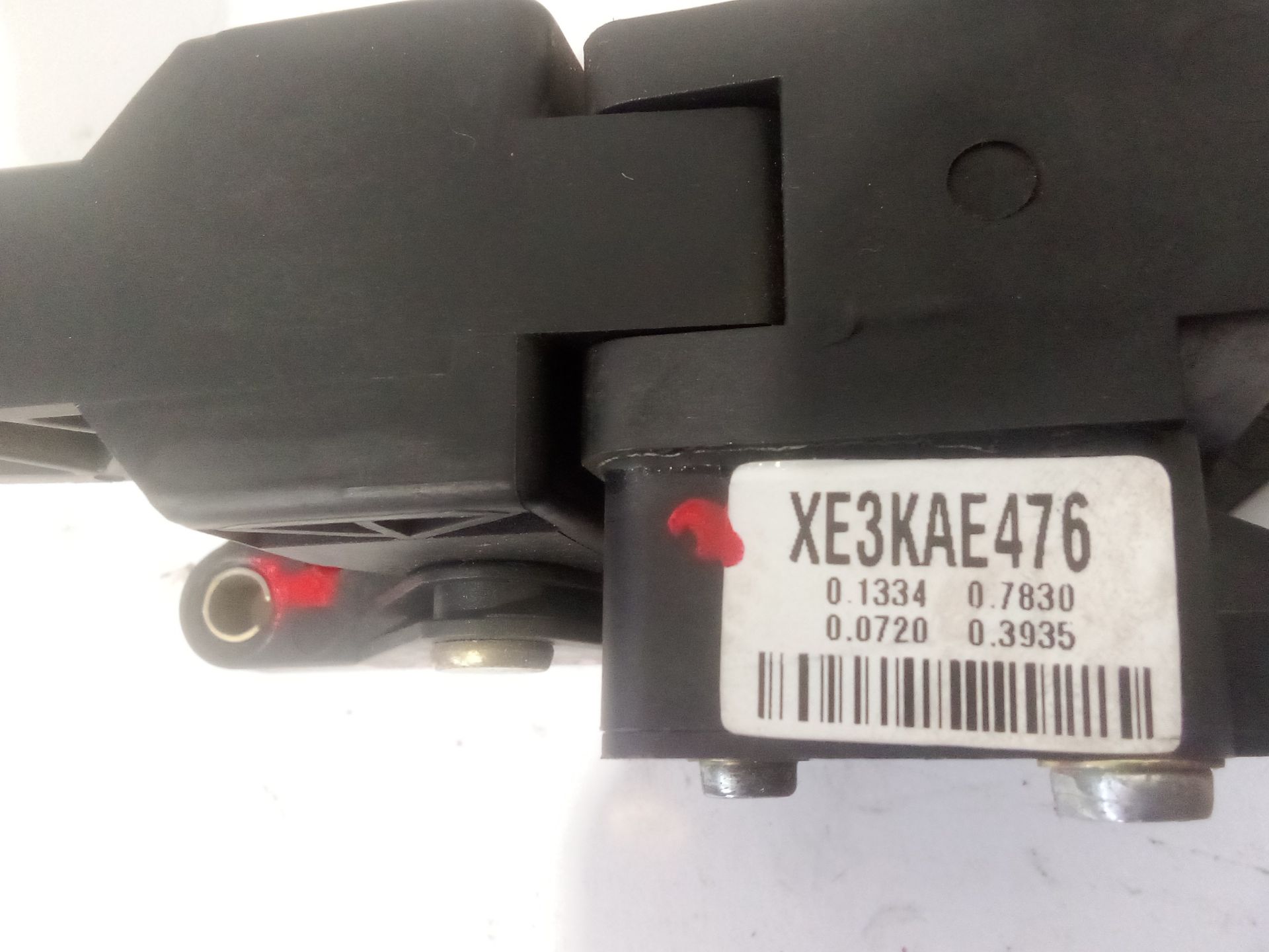 potenciometro_pedal_10290006_02211935_xe3k_476_kia_sorento_i_jc_2_5_crdi