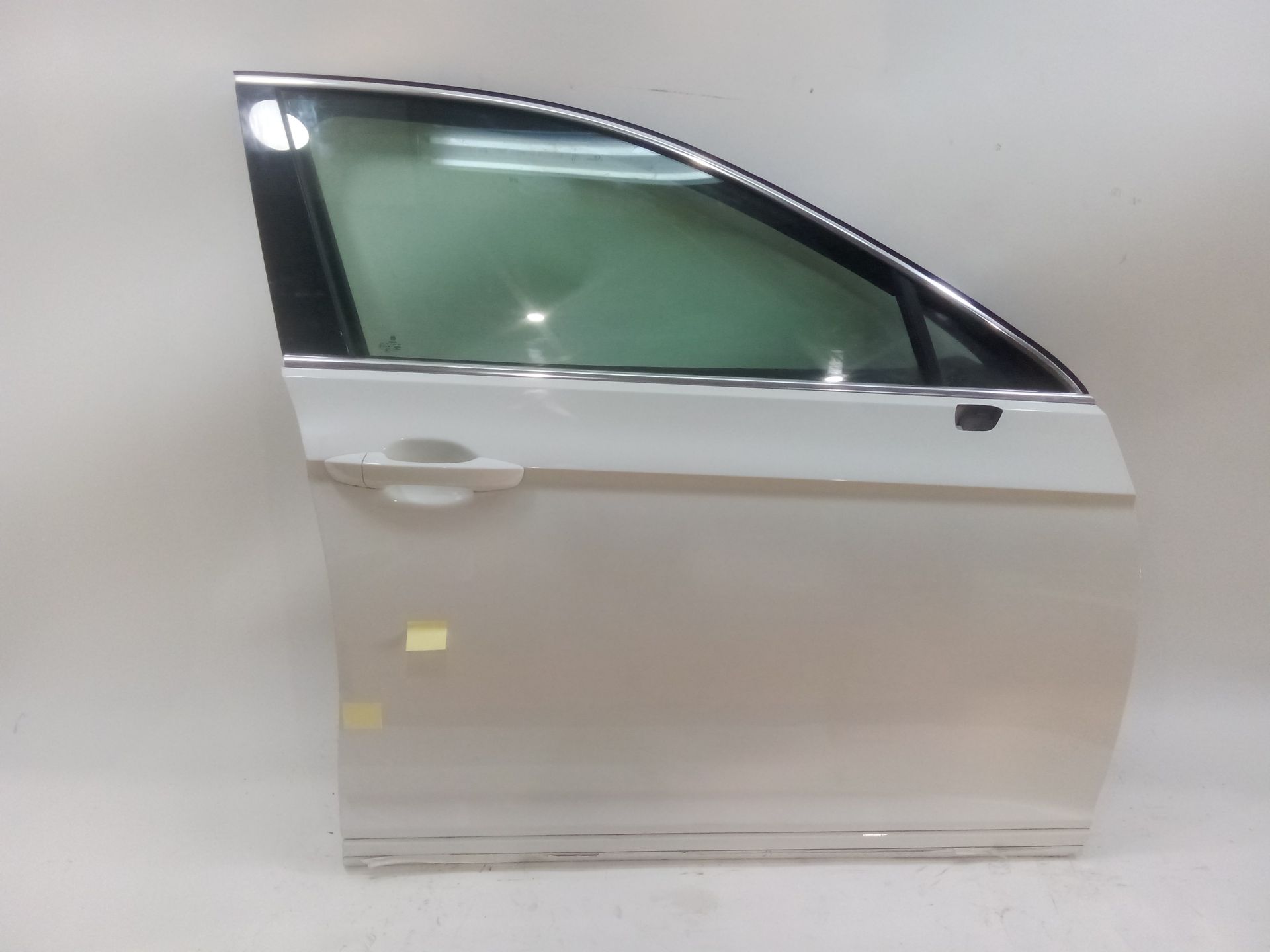 PUERTA DELANTERA DERECHA VOLKSWAGEN PASSAT B8 (3G2 CB2) 1.4 TSI