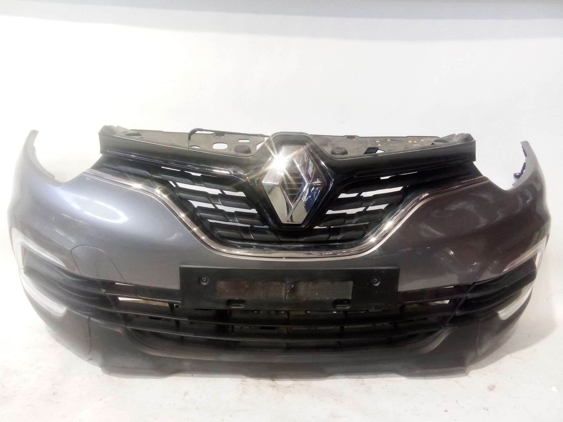 PARAGOLPES DELANTERO RENAULT CAPTUR I (J5_ H5_) 1.2 TCE 120 - 620225730R