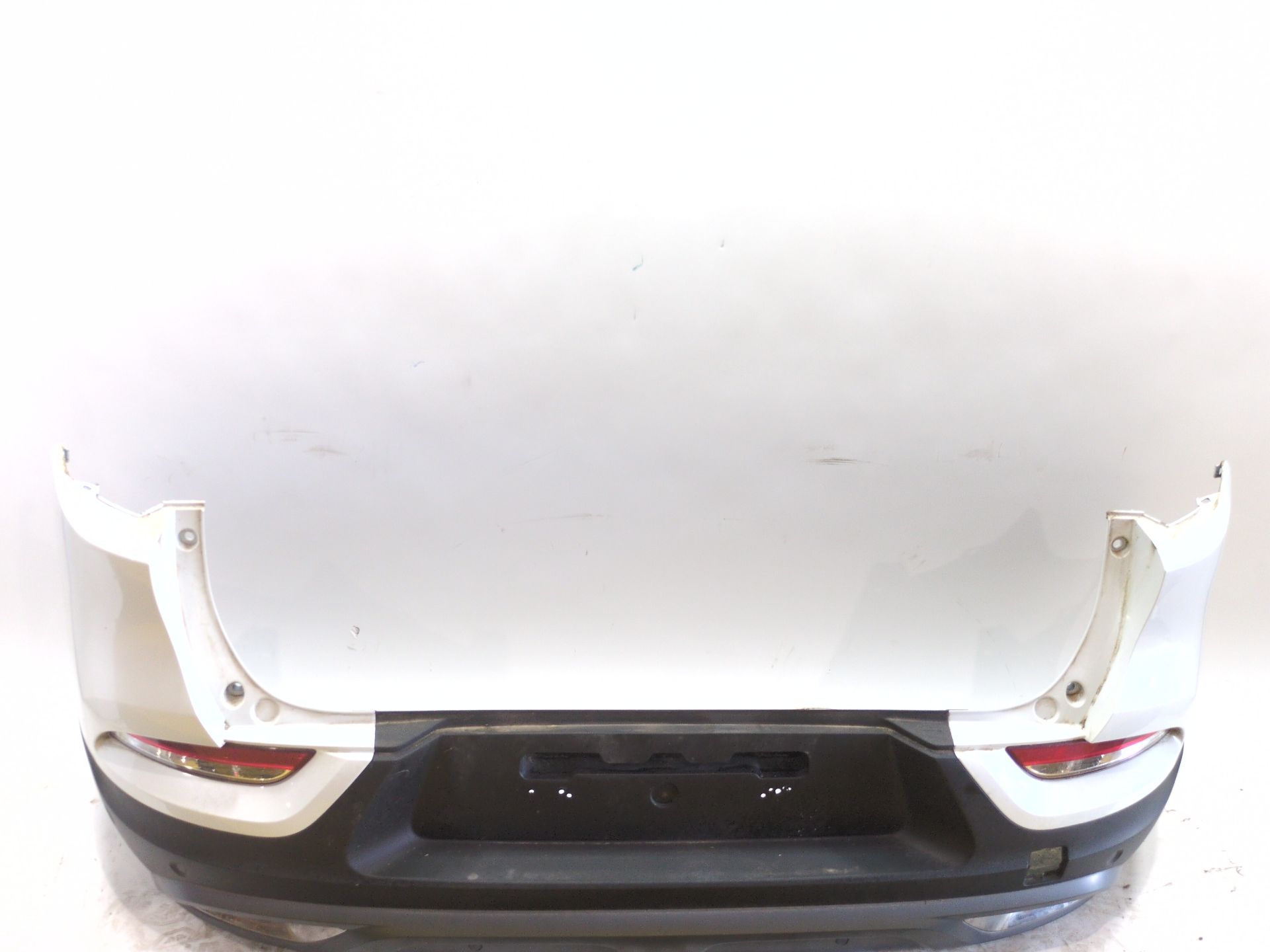 PARAGOLPES TRASERO RENAULT KADJAR (HA_ HL_) 1.3 TCE 140