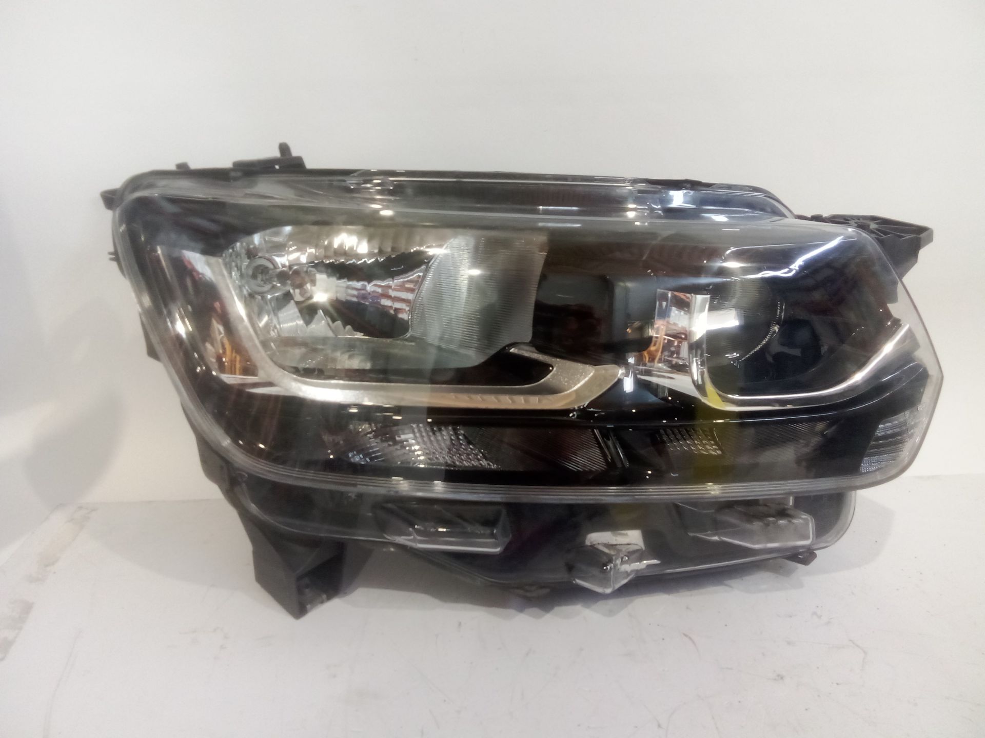 FARO DERECHO CITROËN BERLINGO (ER_ EC_) 1.5 BLUEHDI 130 (ECYHZJ ECYHZR) - 9835780580