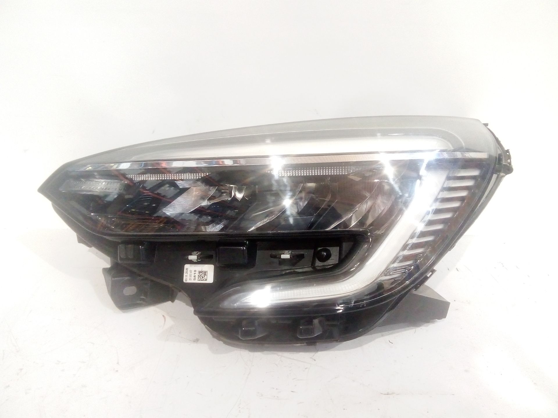 FARO IZQUIERDO RENAULT CLIO V (B7_) 1.5 BLUE DCI 115 (B7AD) - 260606305R