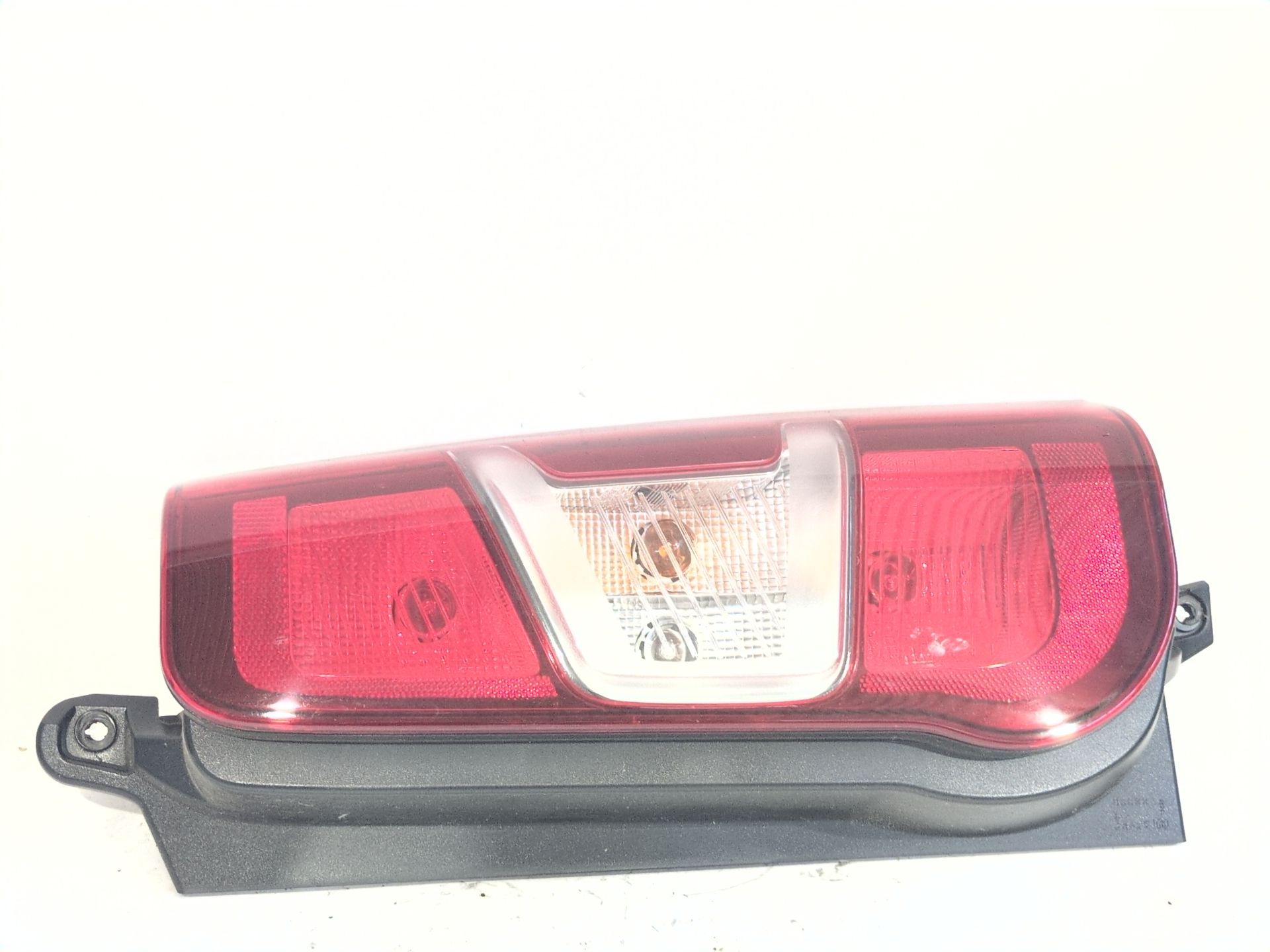 PILOTO TRASERO DERECHO PEUGEOT PARTNER FURGONETA/MONOVOLUMEN (K9) 1.5 BLUEHDI 130 - 9820554880
