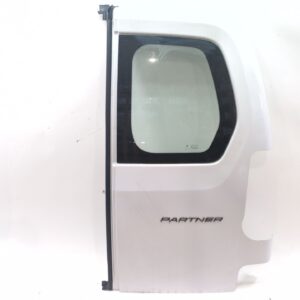 puerta_de_carga_trasera_derecha_9820436680_peugeot_partner_furgoneta_monovolumen_k9_1_5_bluehdi_130