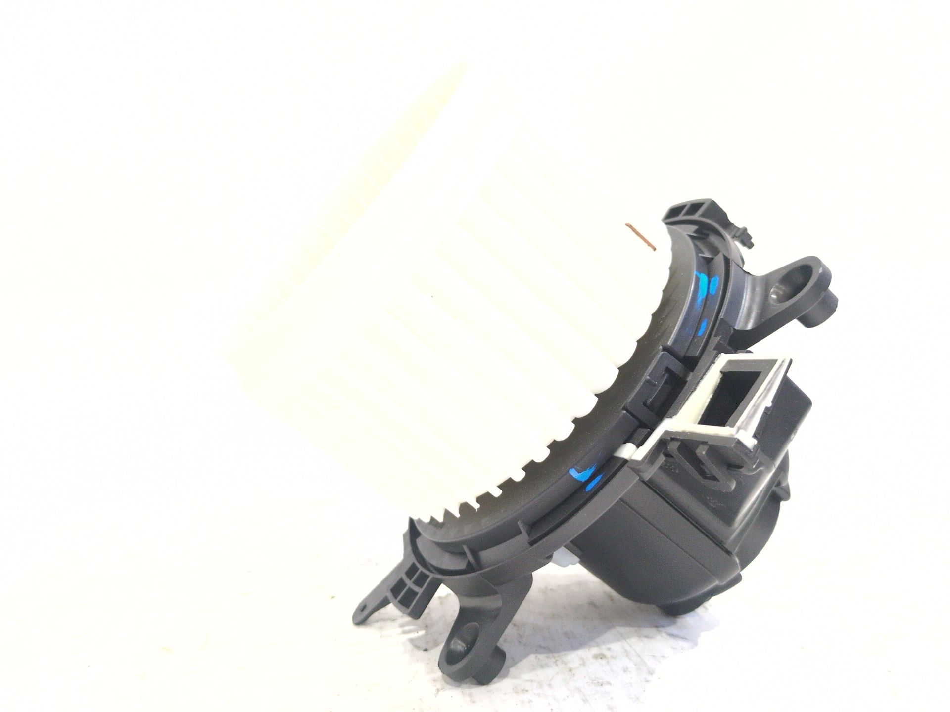 MOTOR CALEFACCION PEUGEOT PARTNER FURGONETA/MONOVOLUMEN (K9) 1.5 BLUEHDI 130 - EQA351
