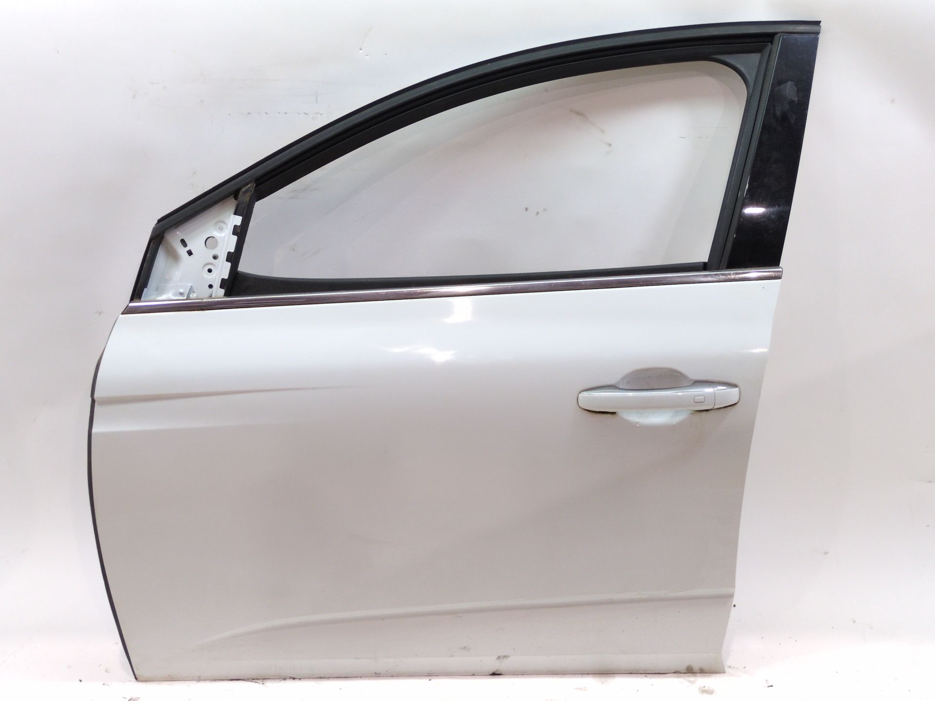 PUERTA DELANTERA IZQUIERDA RENAULT MEGANE IV SPORT TOURER (K9A/M/N_) 1.5 BLUE DCI 115 (K9A6) - 801010705R