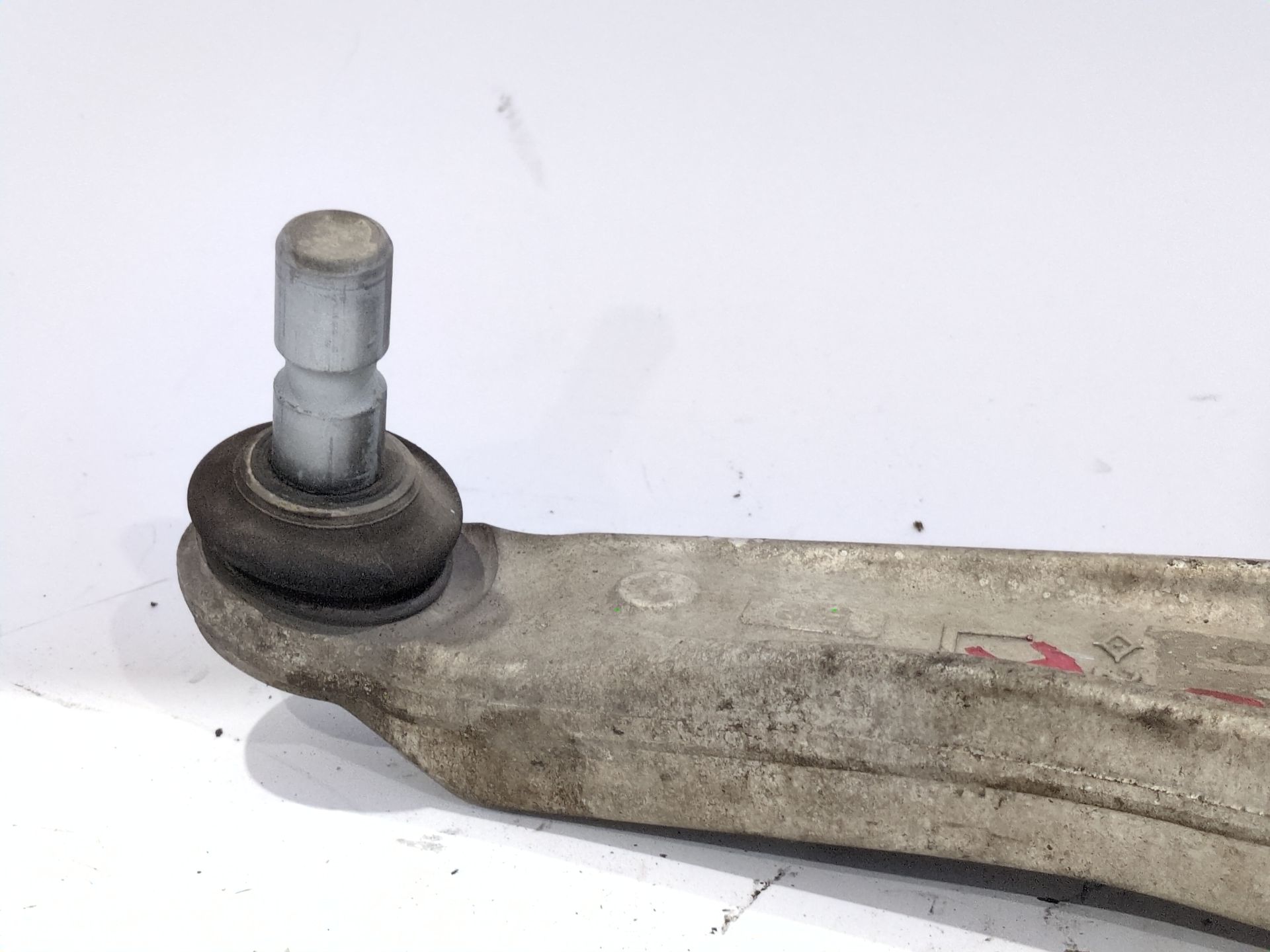 brazo_suspension_inferior_delantero_izquierdo_6rr_renault_austral_tce_130