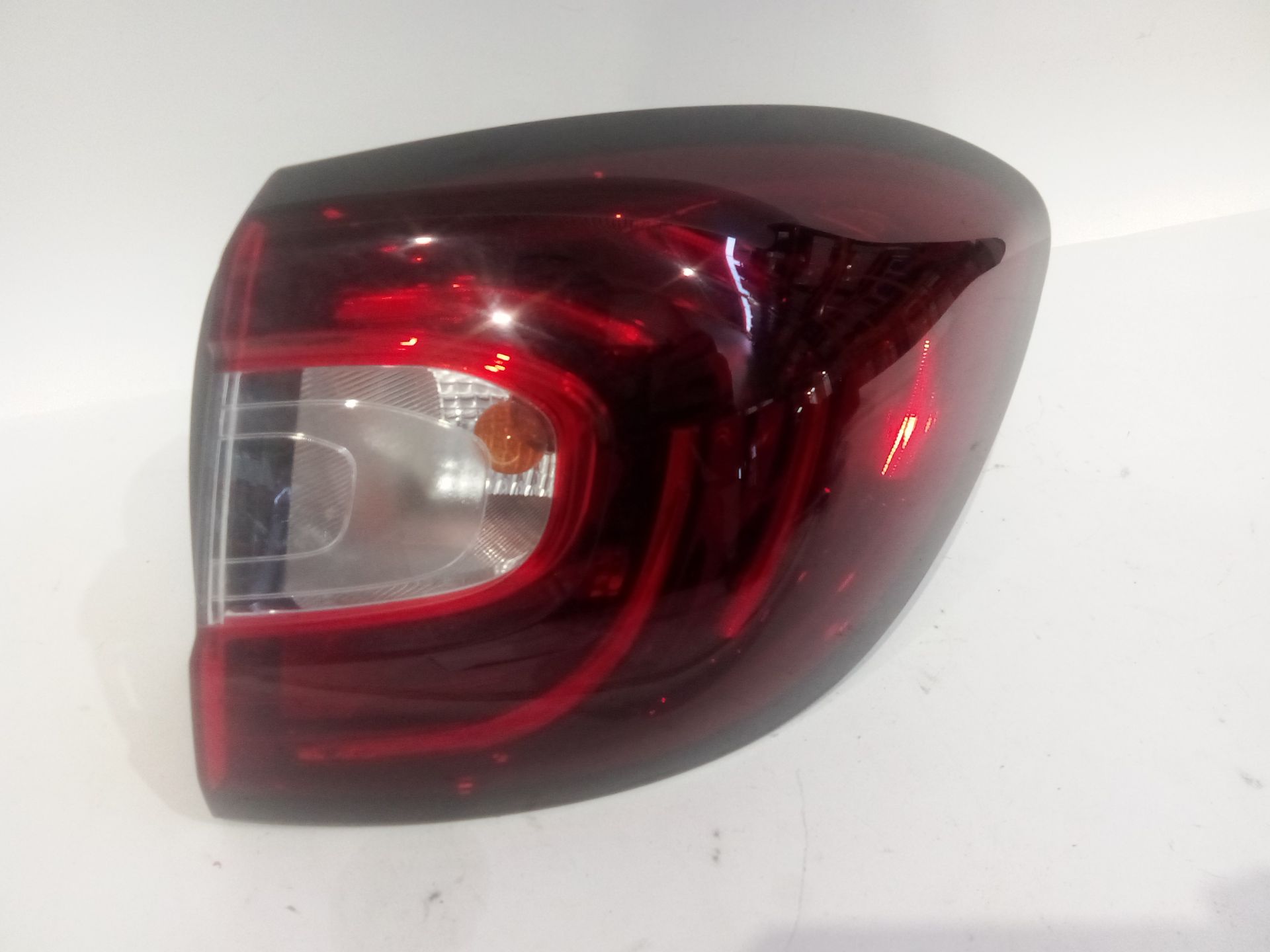 PILOTO TRASERO DERECHO EXTERIOR RENAULT CAPTUR I (J5_ H5_) 1.2 TCE 120 - 265506738R