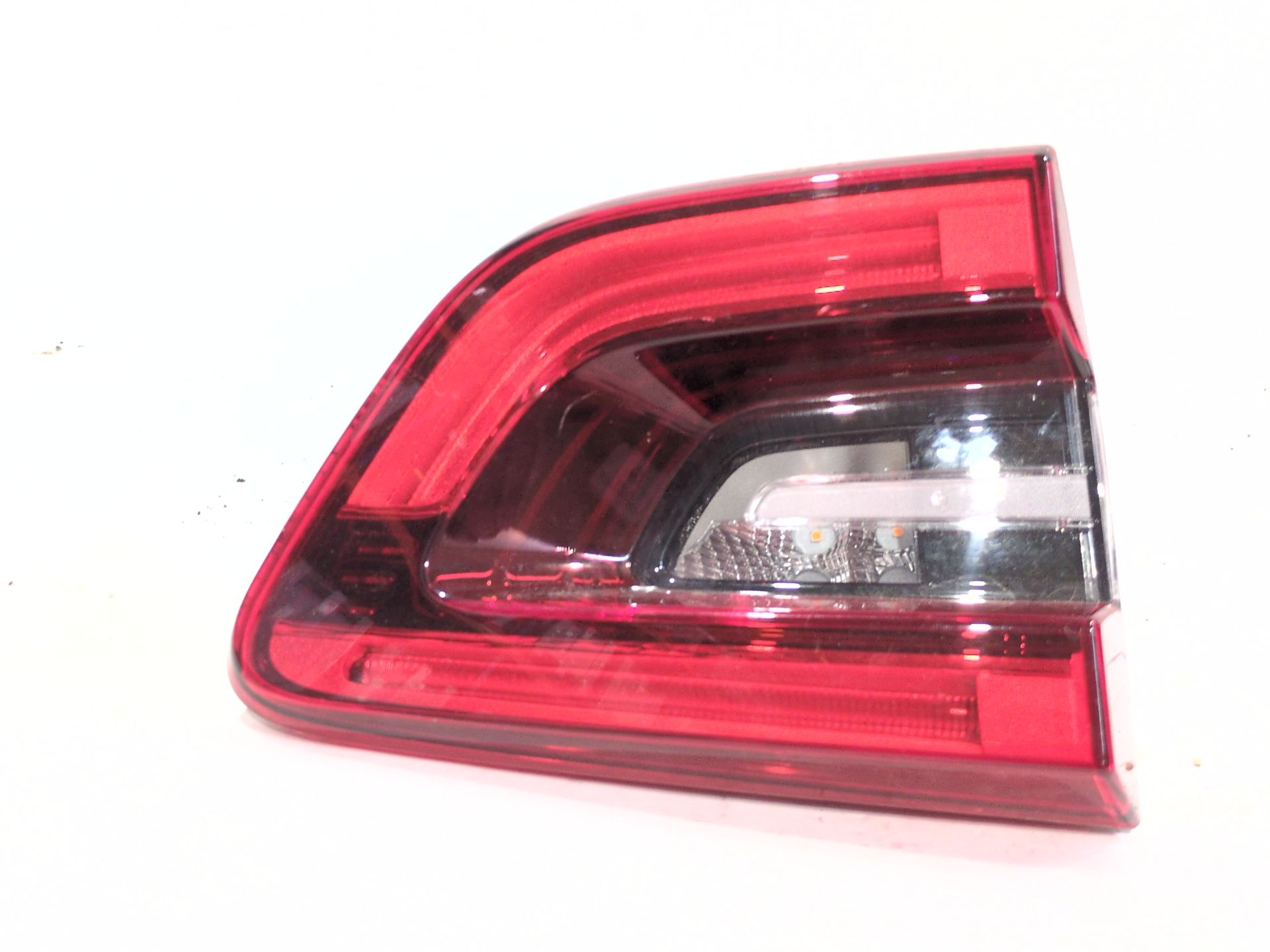 PILOTO TRASERO IZQUIERDO INTERIOR RENAULT KADJAR (HA_ HL_) 1.3 TCE 140 - 265553530R