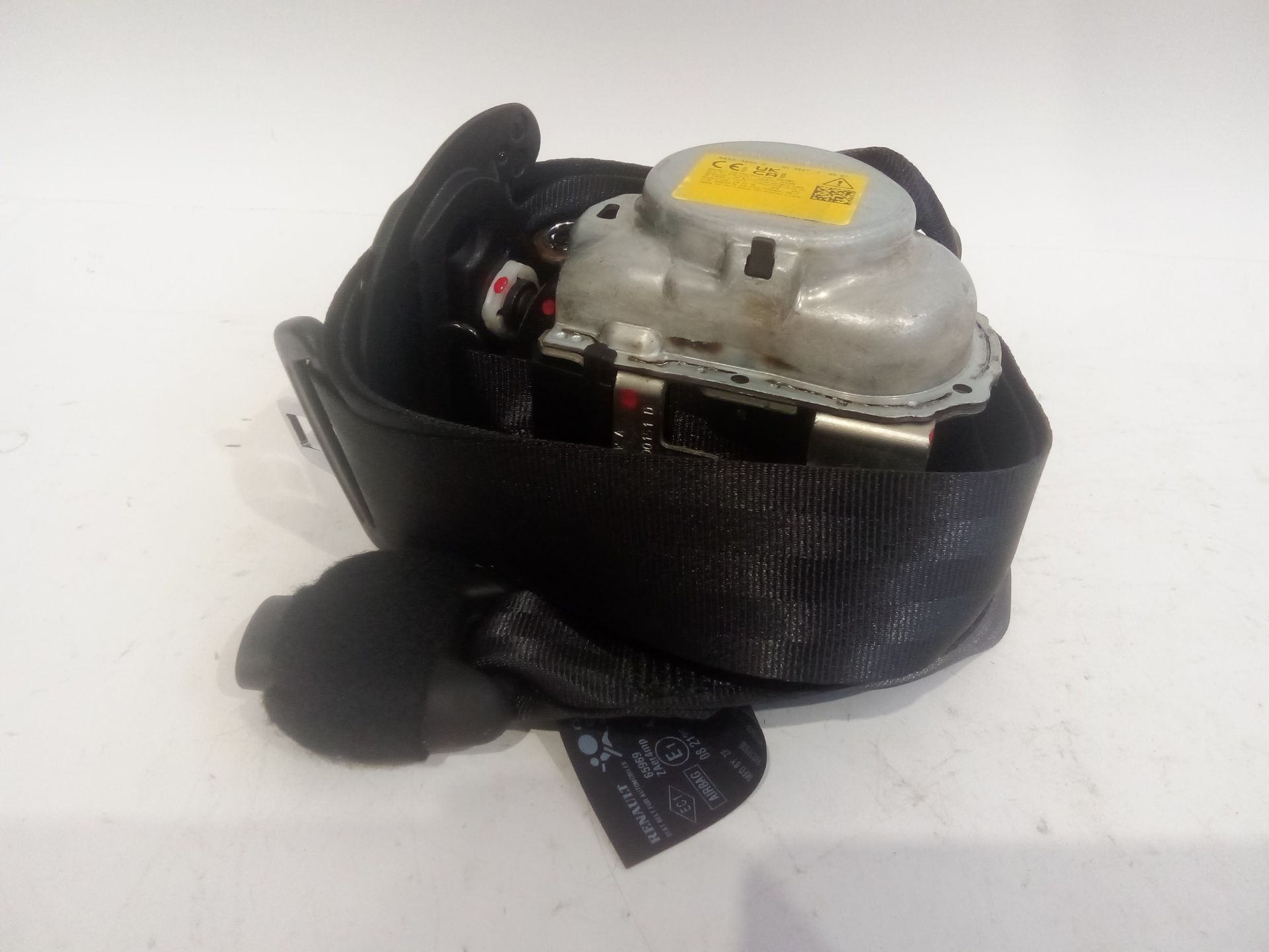 CINTURON SEGURIDAD DELANTERO DERECHO RENAULT AUSTRAL TCE 140