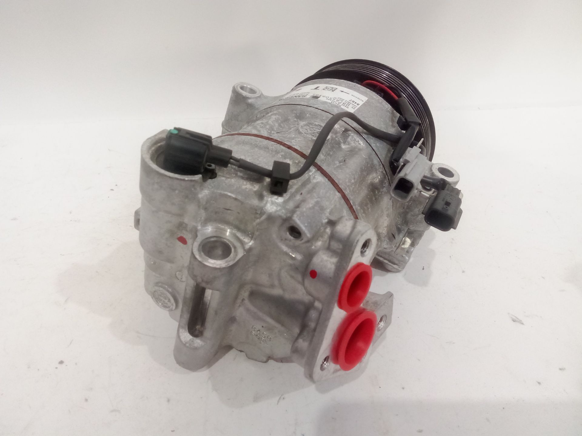 compresor_aire_acondicionado_926006ub1a_renault_austral_tce_140