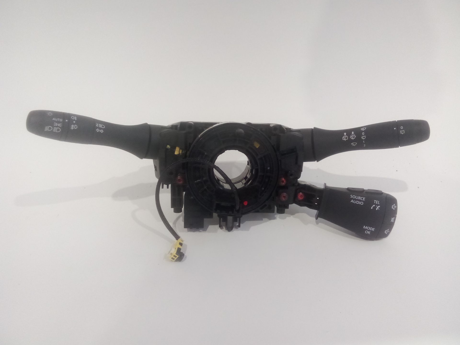 MANDO MULTIFUNCION DACIA DUSTER (HM_) 1.3 TCE 150 4X4 (HMM3) - 255678207r