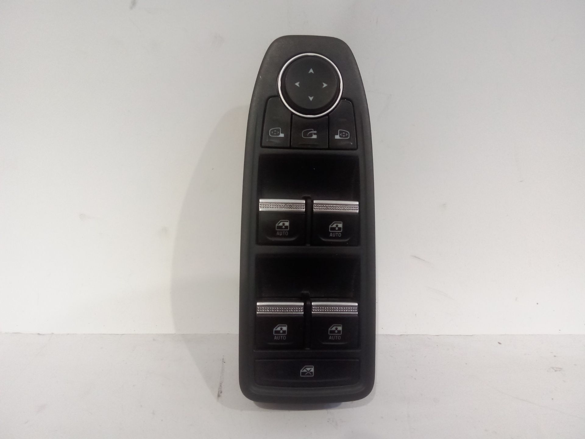 MANDO ELEVALUNAS DELANTERO IZQUIERDO RENAULT CLIO V (B7_) 1.5 BLUE DCI 115 (B7AD) - 254015831r