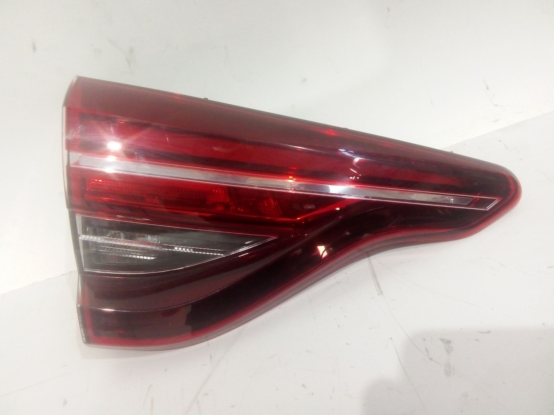 PILOTO TRASERO IZQUIERDO INTERIOR RENAULT CLIO V (B7_) 1.5 BLUE DCI 115 (B7AD) - 265557776r