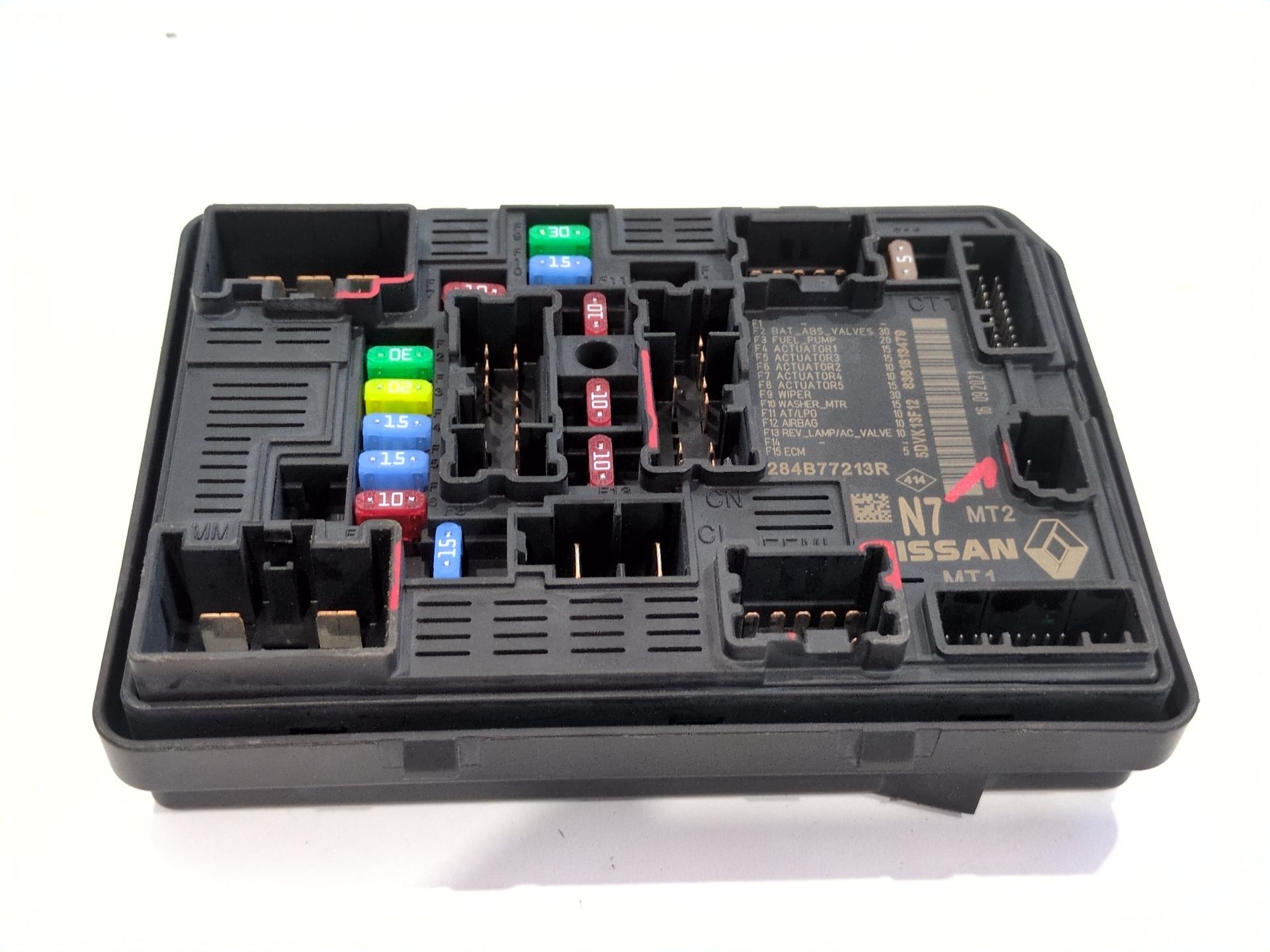 CAJA RELES / FUSIBLES RENAULT ARKANA I (LCM_ LDN_) 1.3 TCE 160 (LDN1)