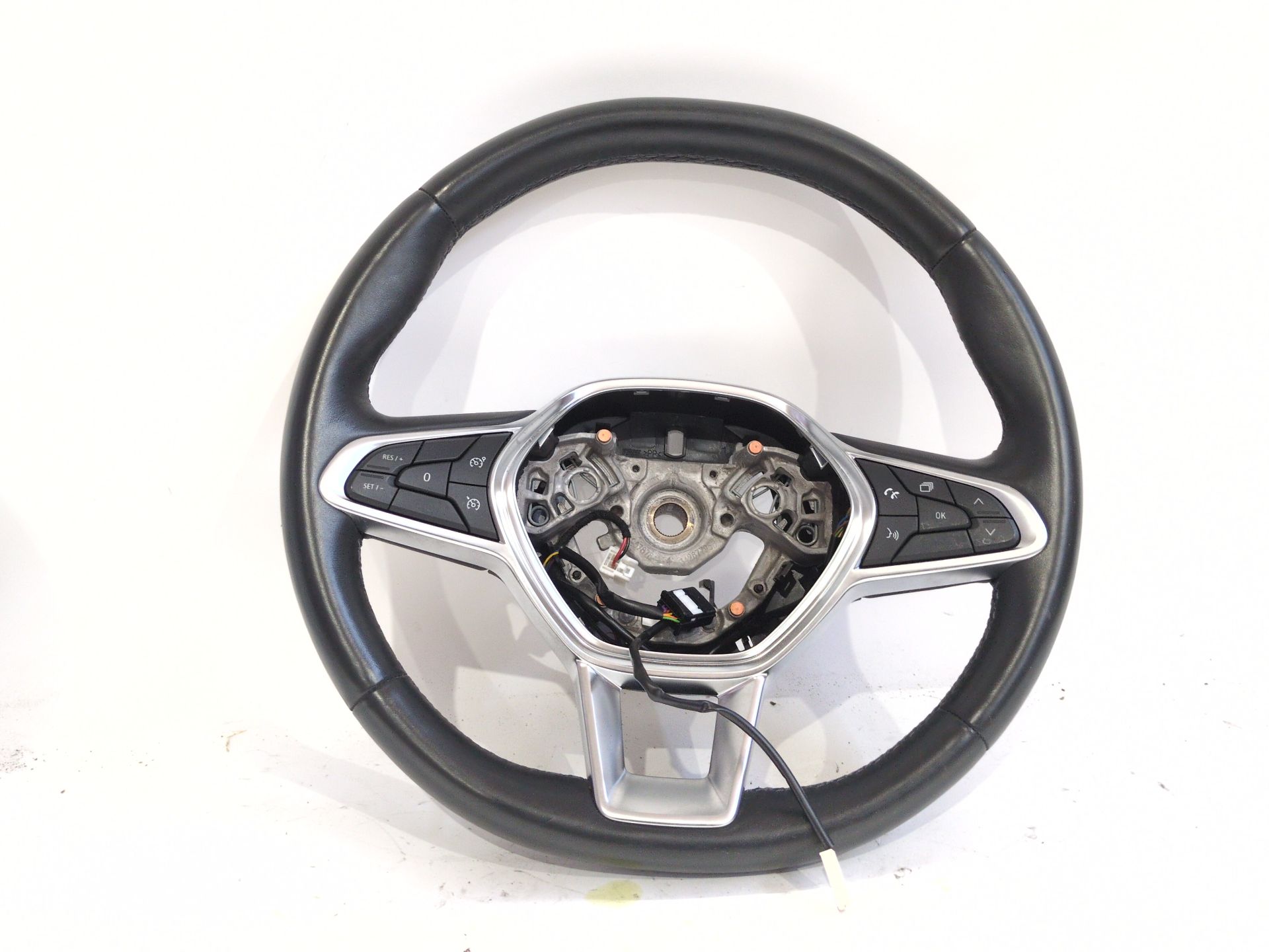 VOLANTE RENAULT CLIO V (B7_) 1.5 BLUE DCI 100 (B7AD) - 484006274R