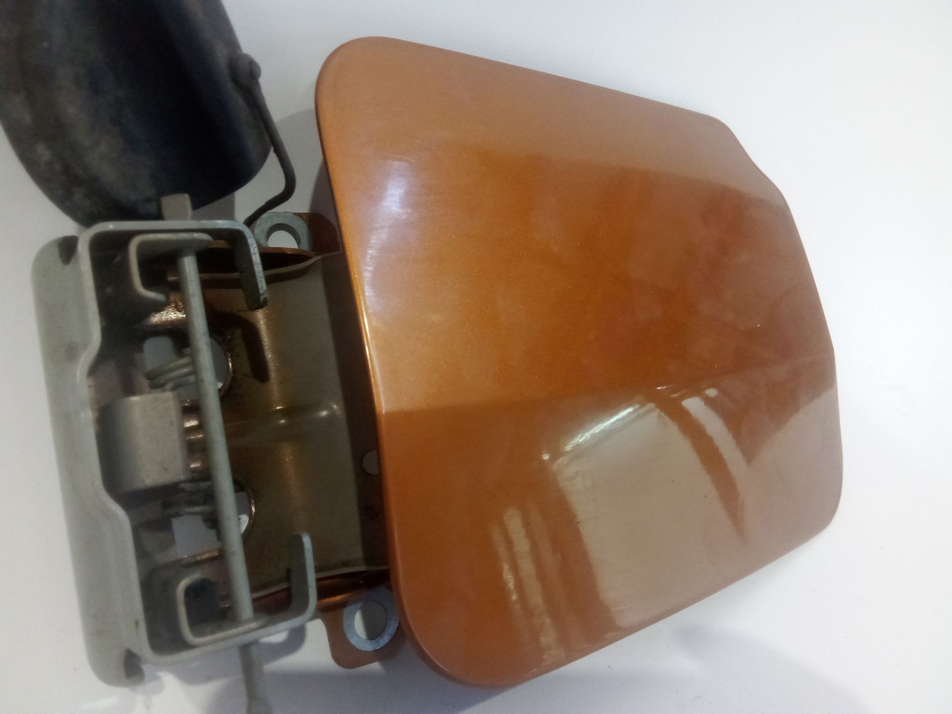 tapa_exterior_combustible_sin_referencia_dacia_duster_hm_1_3_tce_150_hmm3
