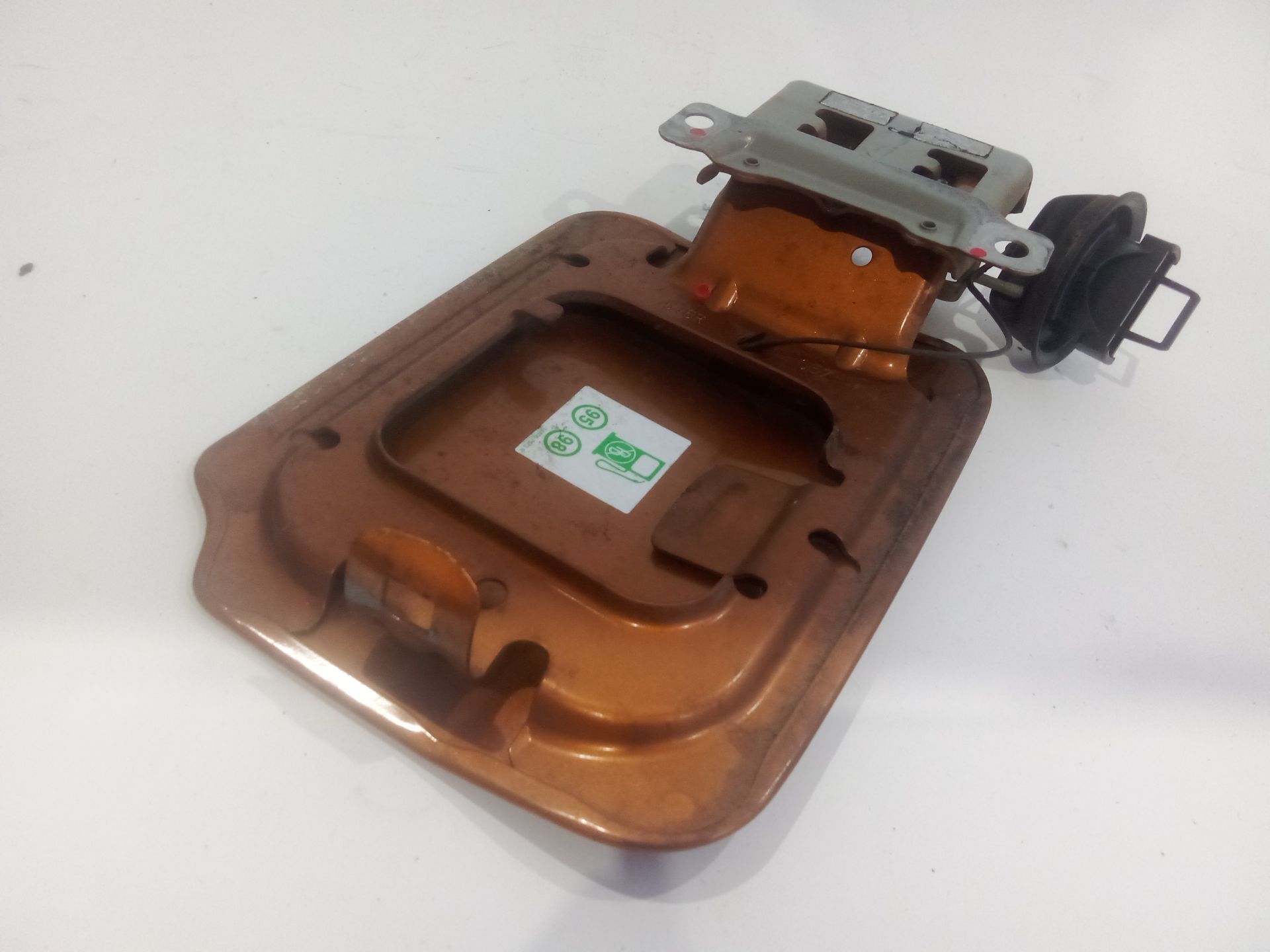 tapa_exterior_combustible_sin_referencia_dacia_duster_hm_1_3_tce_150_hmm3