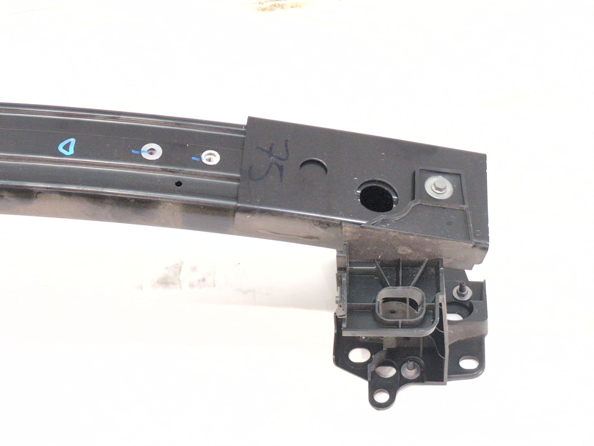 refuerzo_paragolpes_delantero_752109984r_renault_captur_ii_hf_tce_90_hfm6