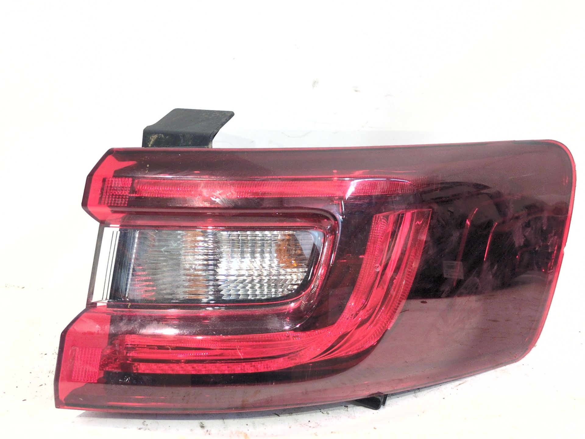 PILOTO TRASERO DERECHO EXTERIOR RENAULT KOLEOS II (HC_) 1.3 TCE 160 (HCN2) - 90065800