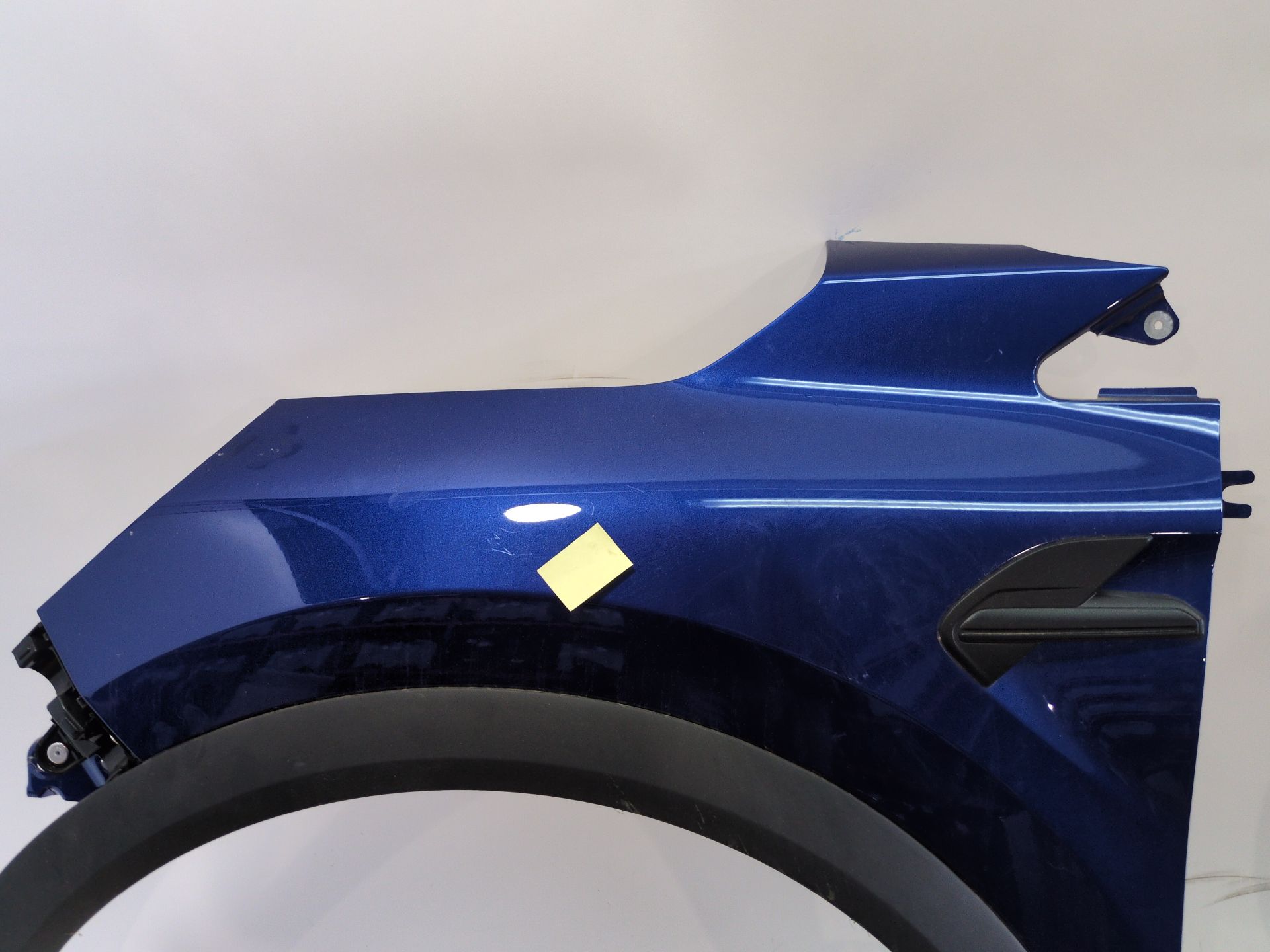 aleta_delantera_izquierda_631014506r_blue_iron_tprqh_renault_captur_ii_hf_tce_90_hfm6