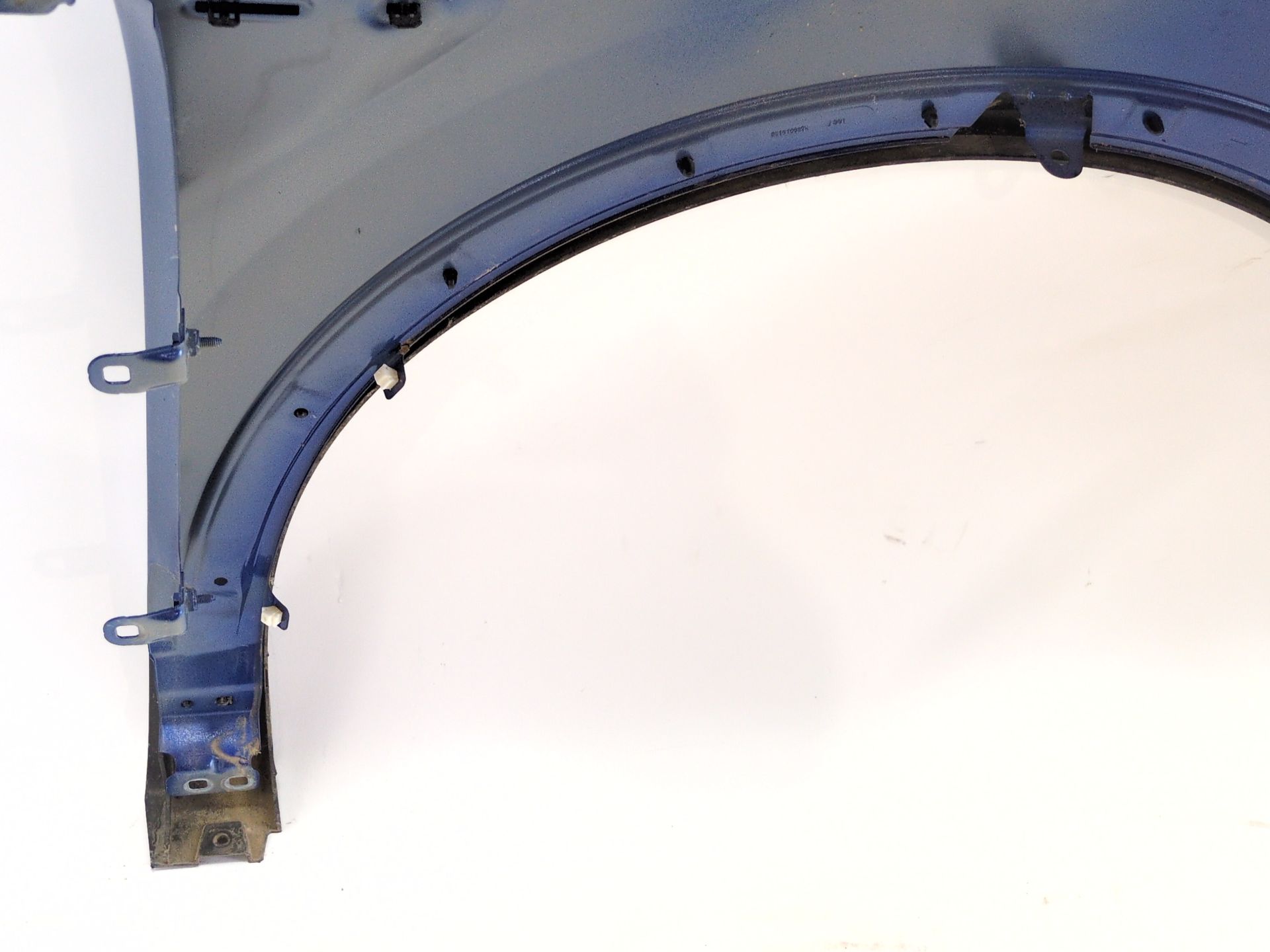 aleta_delantera_izquierda_631014506r_blue_iron_tprqh_renault_captur_ii_hf_tce_90_hfm6