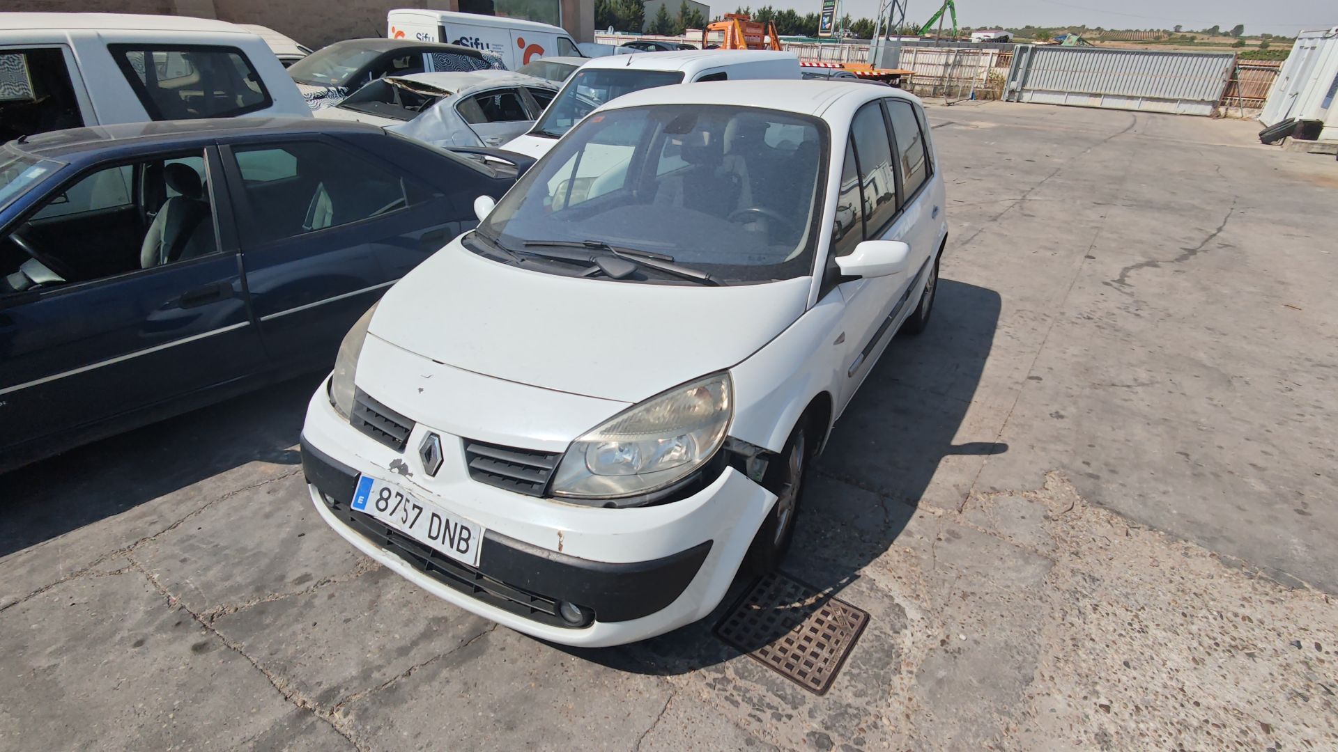 RENAULT SCÉNIC II (JM0/1_)