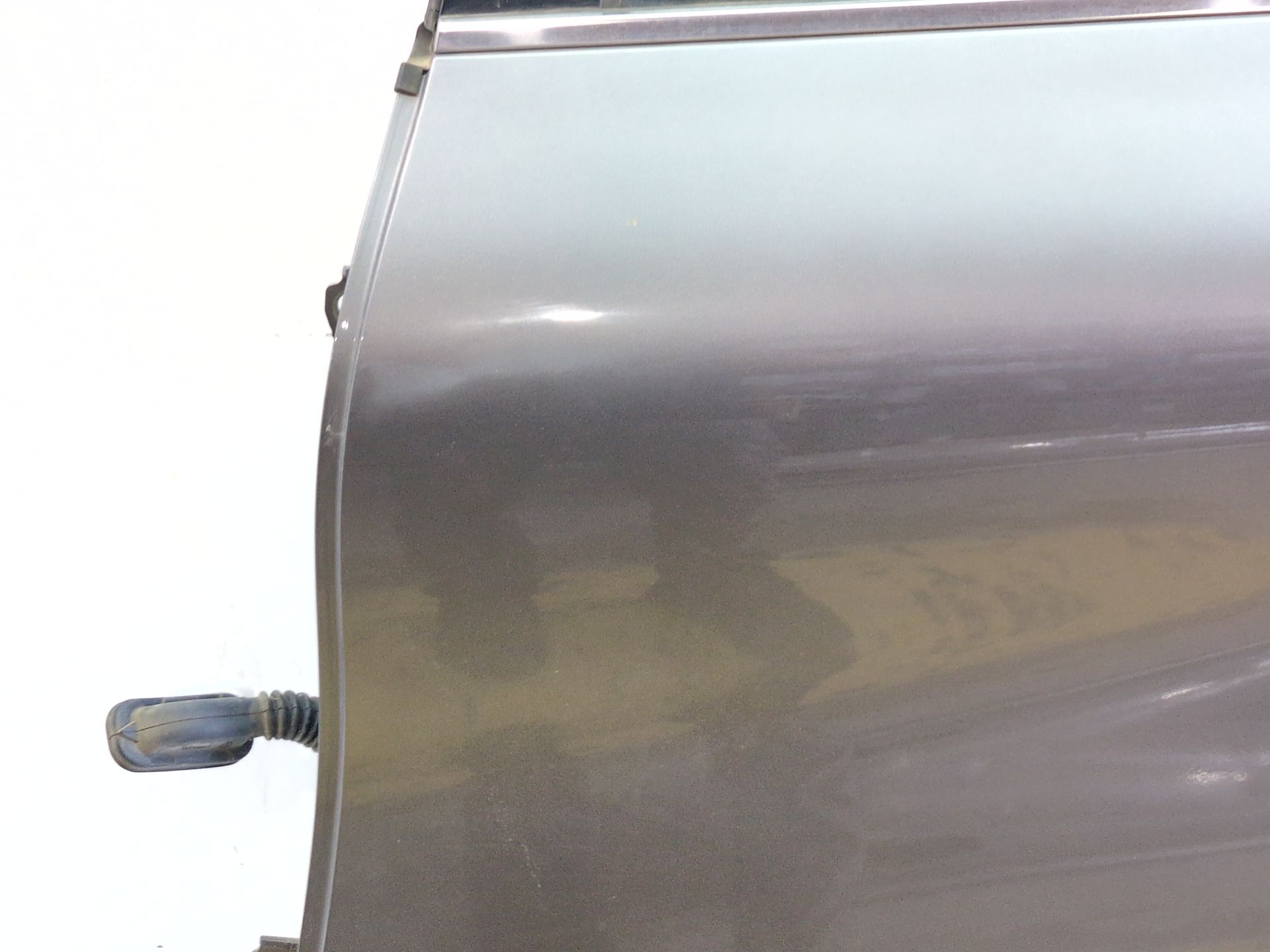 puerta_trasera_izquierda_821010589r_gris_cassiopee_tpkng_renault_captur_ii_hf_tce_140_hfn0