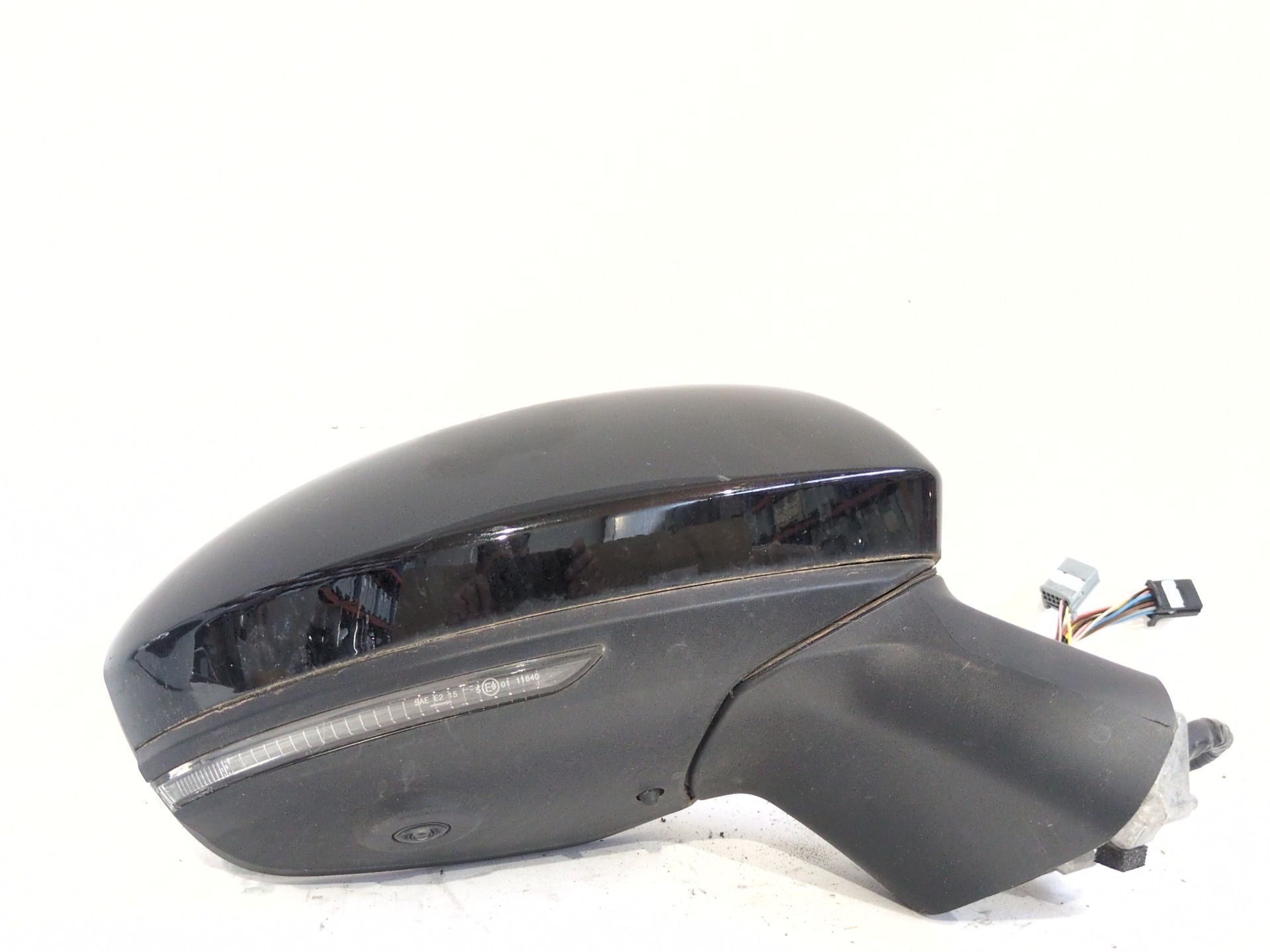 RETROVISOR DERECHO ELECTRICO RENAULT CLIO V (B7_) 1.5 BLUE DCI 100 (B7AD)