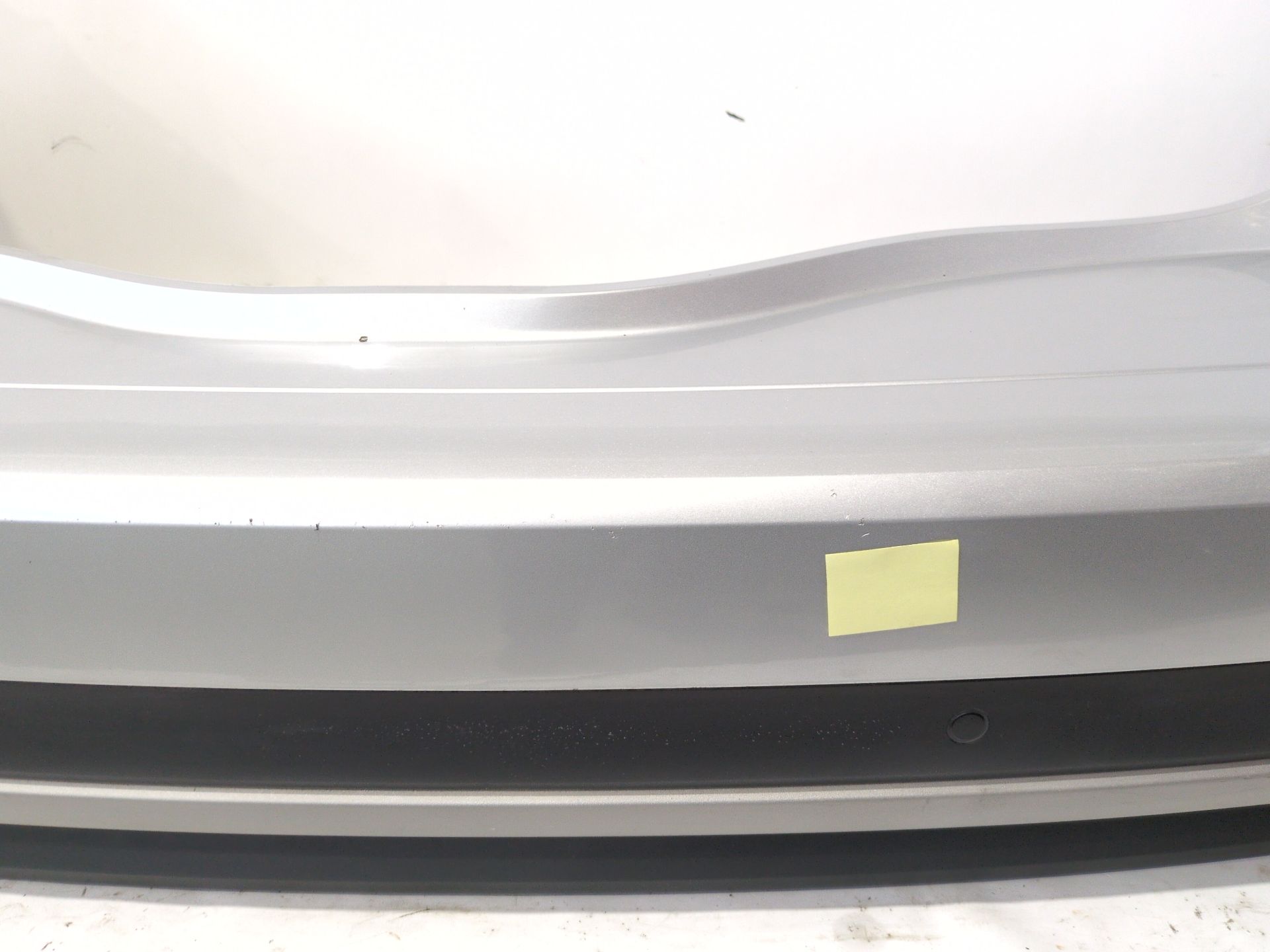 paragolpes_trasero_850221774r_gris_platine_tsd69_renault_grand_scenic_iv_r9_1_3_tce_140