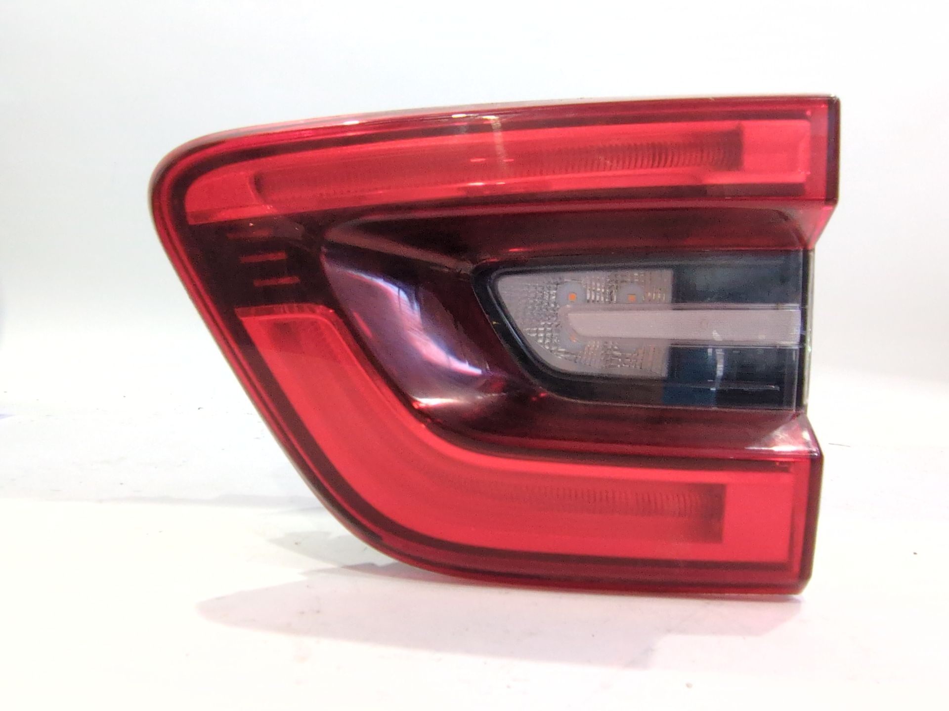 PILOTO TRASERO DERECHO INTERIOR RENAULT KADJAR (HA_ HL_) 1.5 BLUE DCI 115