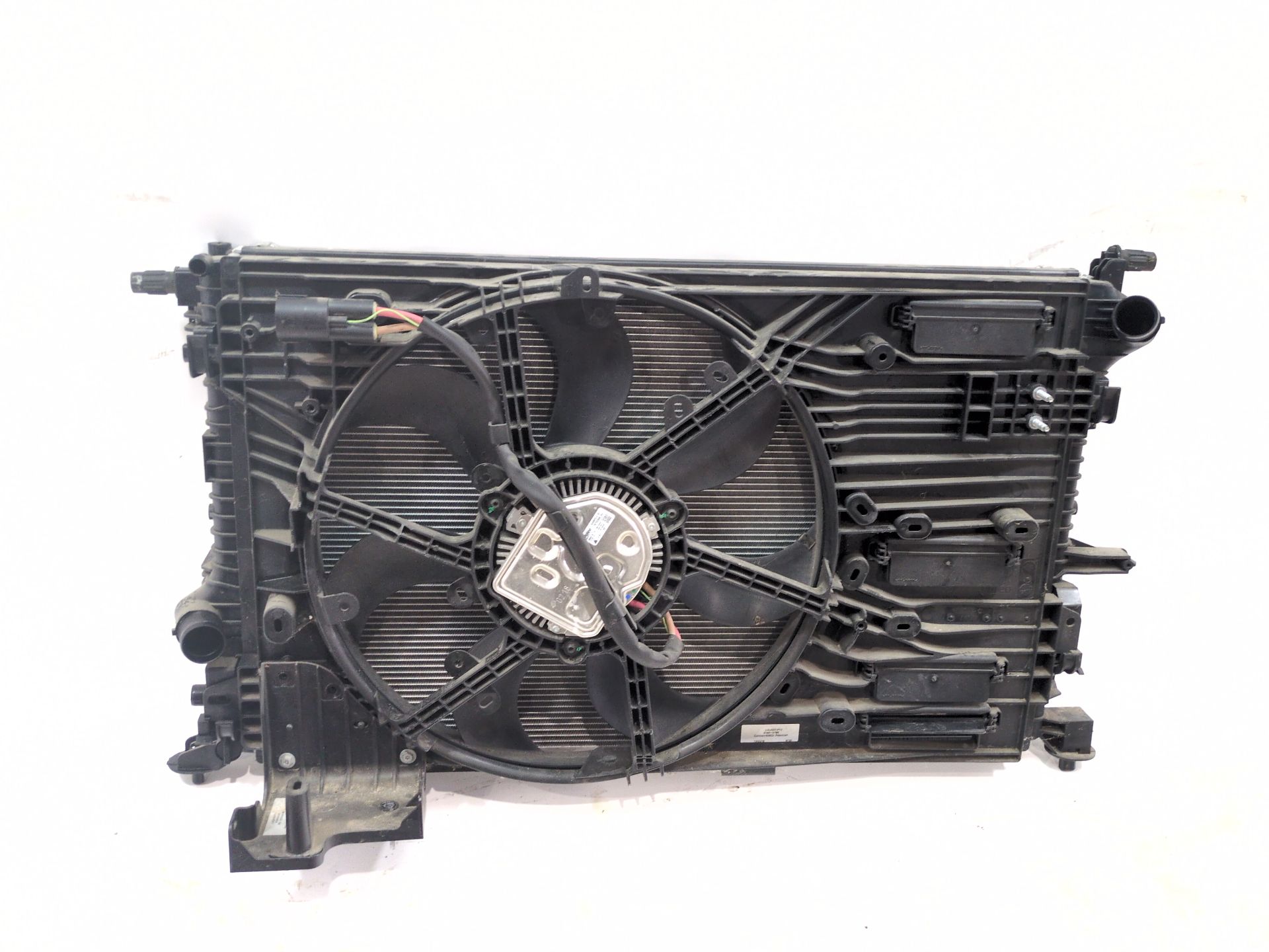 CONJUNTO RADIADORES RENAULT MEGANE IV HATCHBACK (B9A/M/N_) 1.8 BLUE DCI 150 (B9A7)