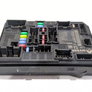 caja_reles_fusibles_284b65665r_renault_captur_ii_hf_tce_140_hfn0
