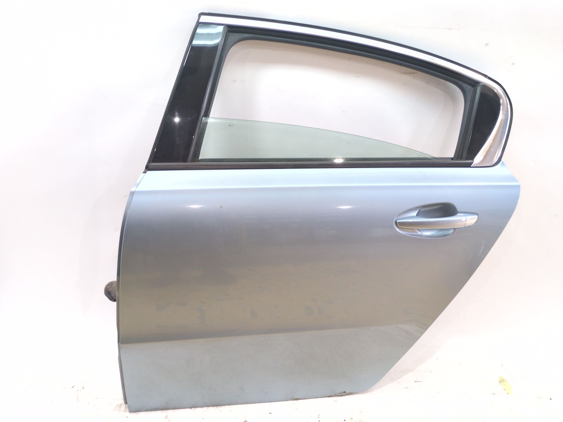 PUERTA TRASERA IZQUIERDA PEUGEOT 508 I (8D_) 2.0 HDI - 9006S0